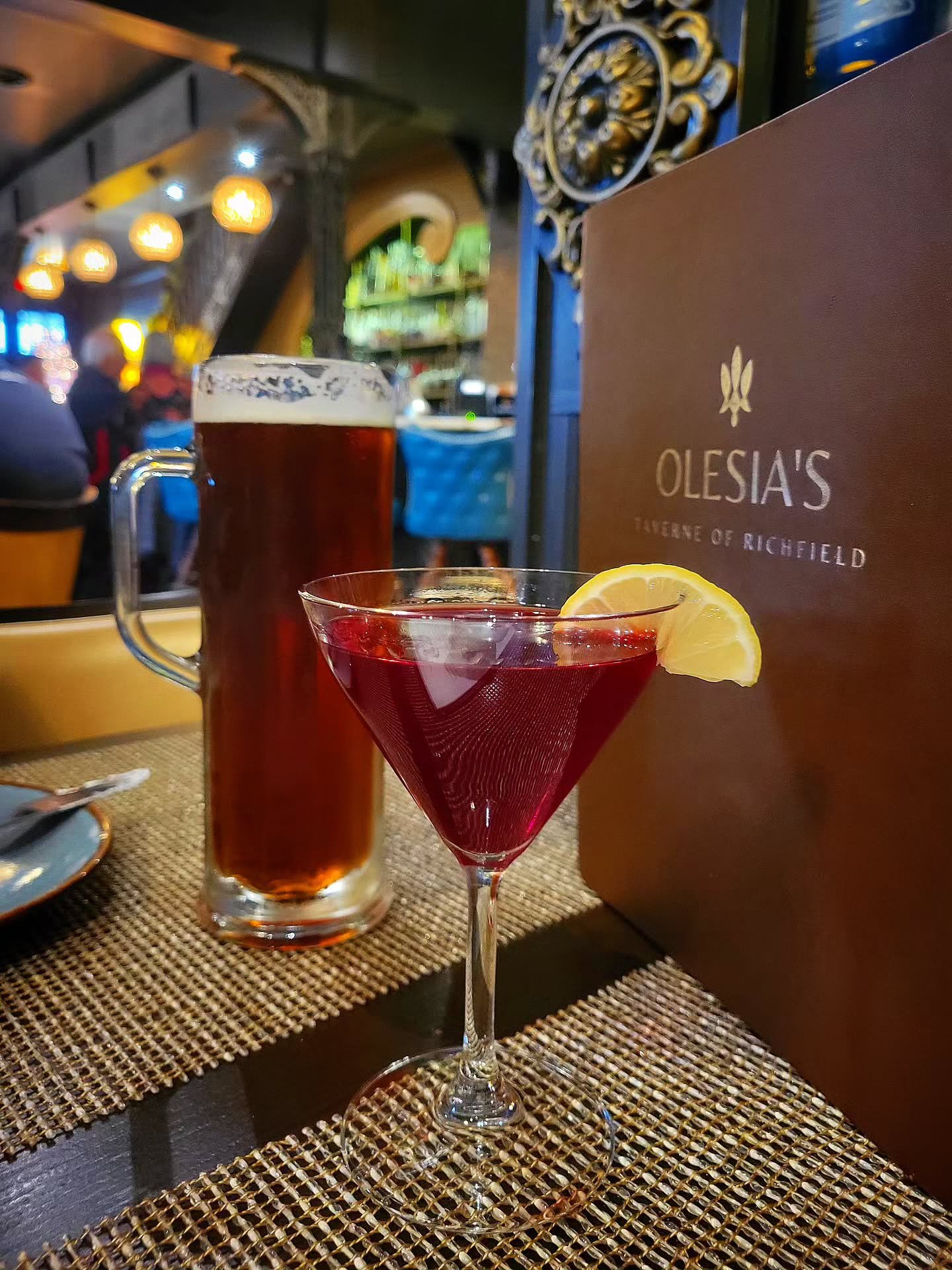 Tonight, I took my employee of the year (my husband) out for a well-deserved end-of-year celebration at one of our favorite upscale restaurants, @olesiastaverne in Richfield. Not only does he work every single show with me, but he picks up all the sl