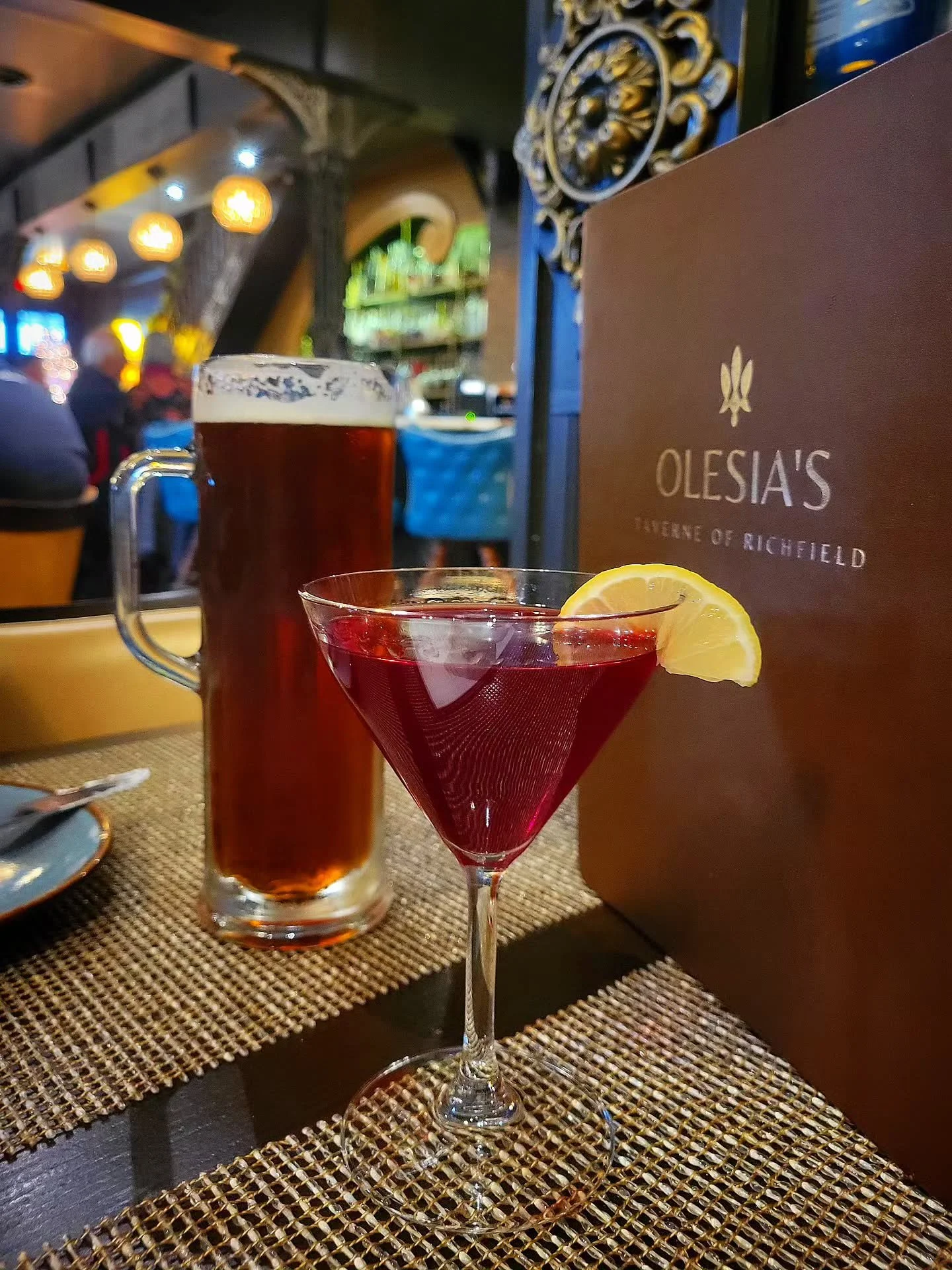 Tonight, I took my employee of the year (my husband) out for a well-deserved end-of-year celebration at one of our favorite upscale restaurants, @olesiastaverne in Richfield. Not only does he work every single show with me, but he picks up all the sl
