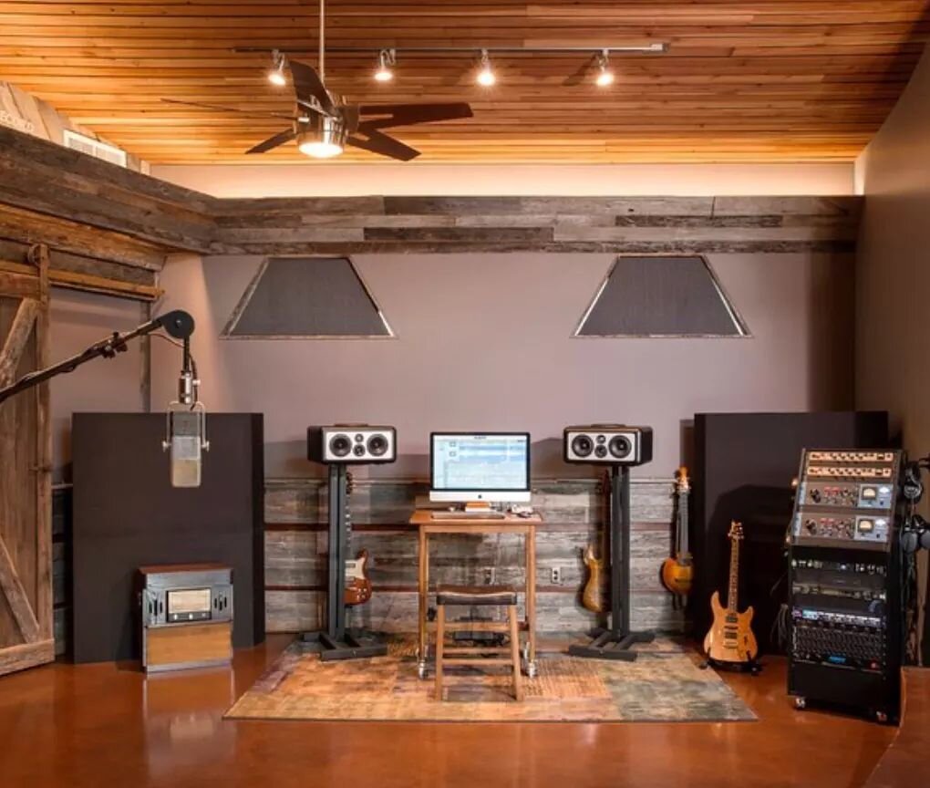 Check out this one-room studio designed for musician, composer and technologist Steve Greenberg.&nbsp; This beautiful studio from @oswaudio includes our Sound Anchors speaker stands as part of the setup.&nbsp;

#recordingstudio #studiodesign⁠ #acoust
