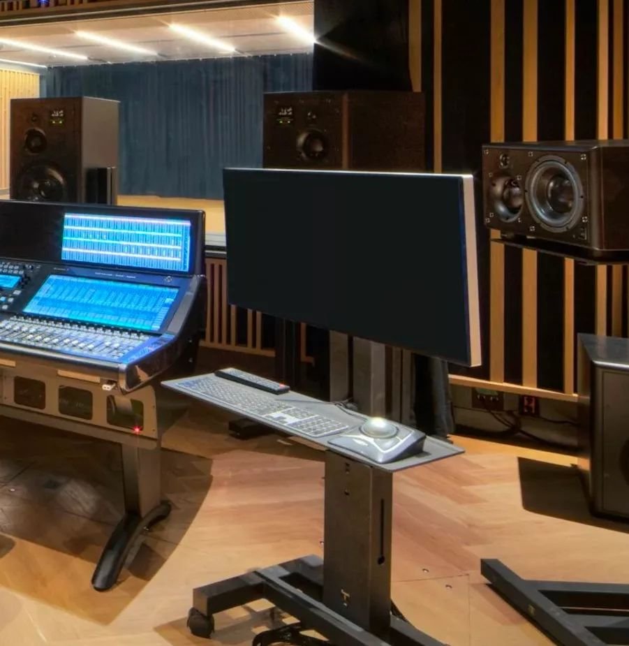 Our latest blog post is all about our Digital Audio Workstation (DAW) Stand&nbsp;🖥️&nbsp;🔊&nbsp;This durable and solid DAW is tailored to support flat-screen monitors and digital audio workstation keyboards.

In the fast-paced world of audio produc