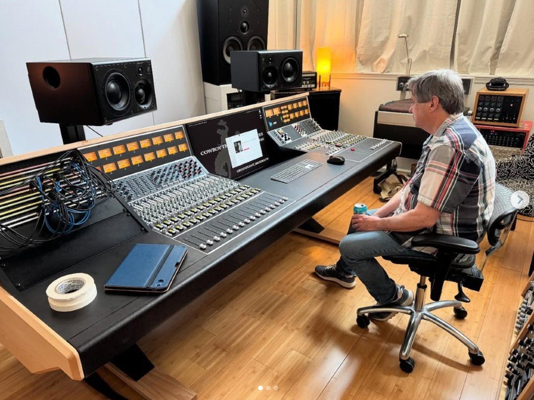 @cowboytechnical is rocking their new setup with the ATC SCM25a Pro Mk2 monitors&mdash;perched solidly on our Sound Anchor stands, of course. 

Thanks @the_ericambel @cowboytechnical  for trusting us with your studio foundation!

#soundanchors #speak