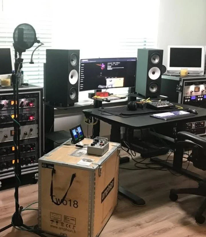 @wrightsoundstudios showing off their new studio including our ADJ stands. 

#soundanchors #speakerstand #speakersoundquality #improvespeakers #speakersound #montiorsoundquality #monitorstand #makespeakerssooundbetter #speakerequipment #prospeakersta