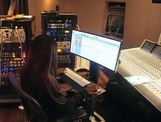 Our Digital Audio Workstation (DAW) Stand is the ultimate support system for serious audio engineers. Designed to hold your flat screen monitor, keyboard, and mouse with rock-solid stability, this stand is heavy, balanced, and built for daily profess