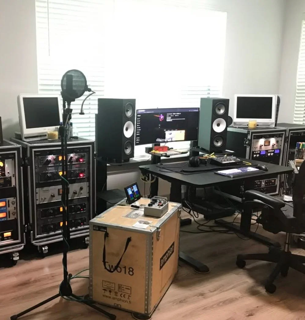 &ldquo;Look at that quality&hellip; you know you&rsquo;ve got something special.&rdquo;
Huge thanks to @wrightsoundstudios for the shoutout.

When your monitors need rock-solid stability and precision isolation, Sound Anchors delivers the kind of bui