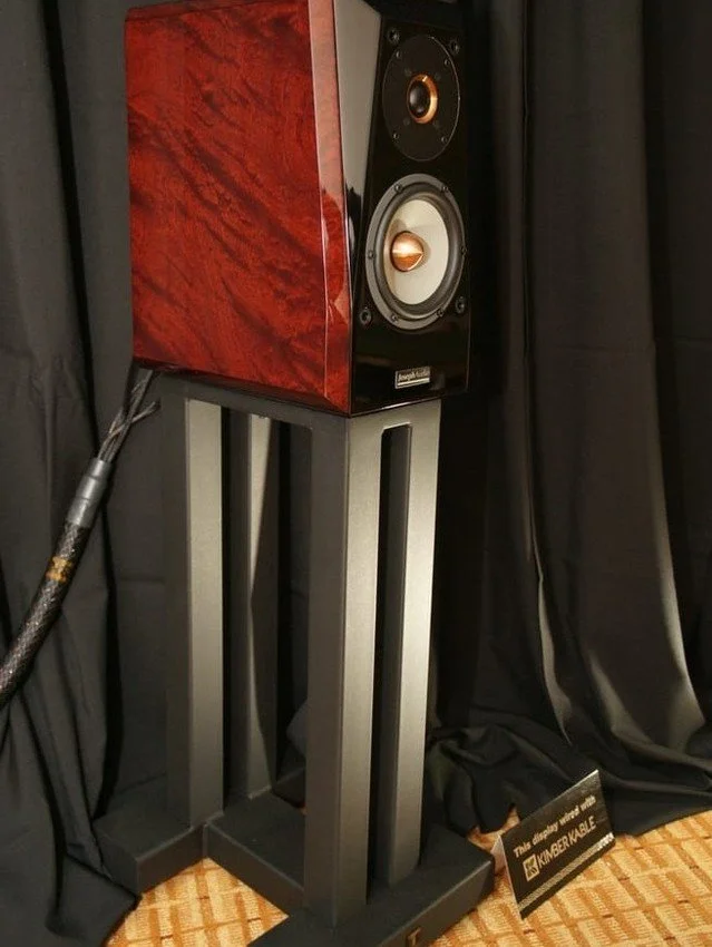 This setup featuring Joseph Audio Pulsar speakers on Sound Anchors stands, captured at the Rocky Mountain Audio Fest, is a perfect example of how proper support elevates performance and aesthetics.

#soundanchors #speakerstand #speakersoundquality #i