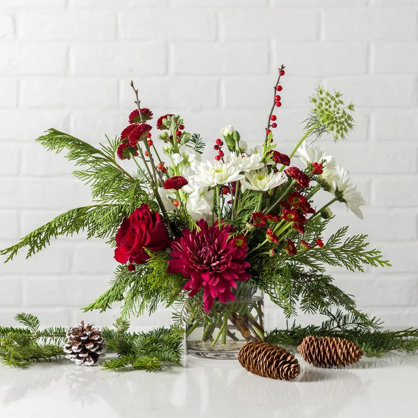 There&rsquo;s still time to get your holiday arrangement orders in! Check out our holiday menu on our website 🎉 link in bio ✨