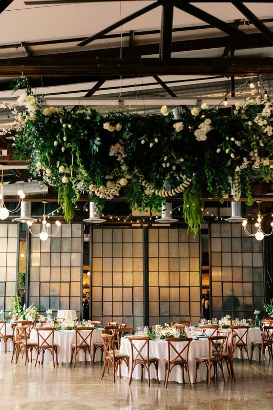Wedding Flowers by Season: Choosing the Best Blooms for Your Wedding Date