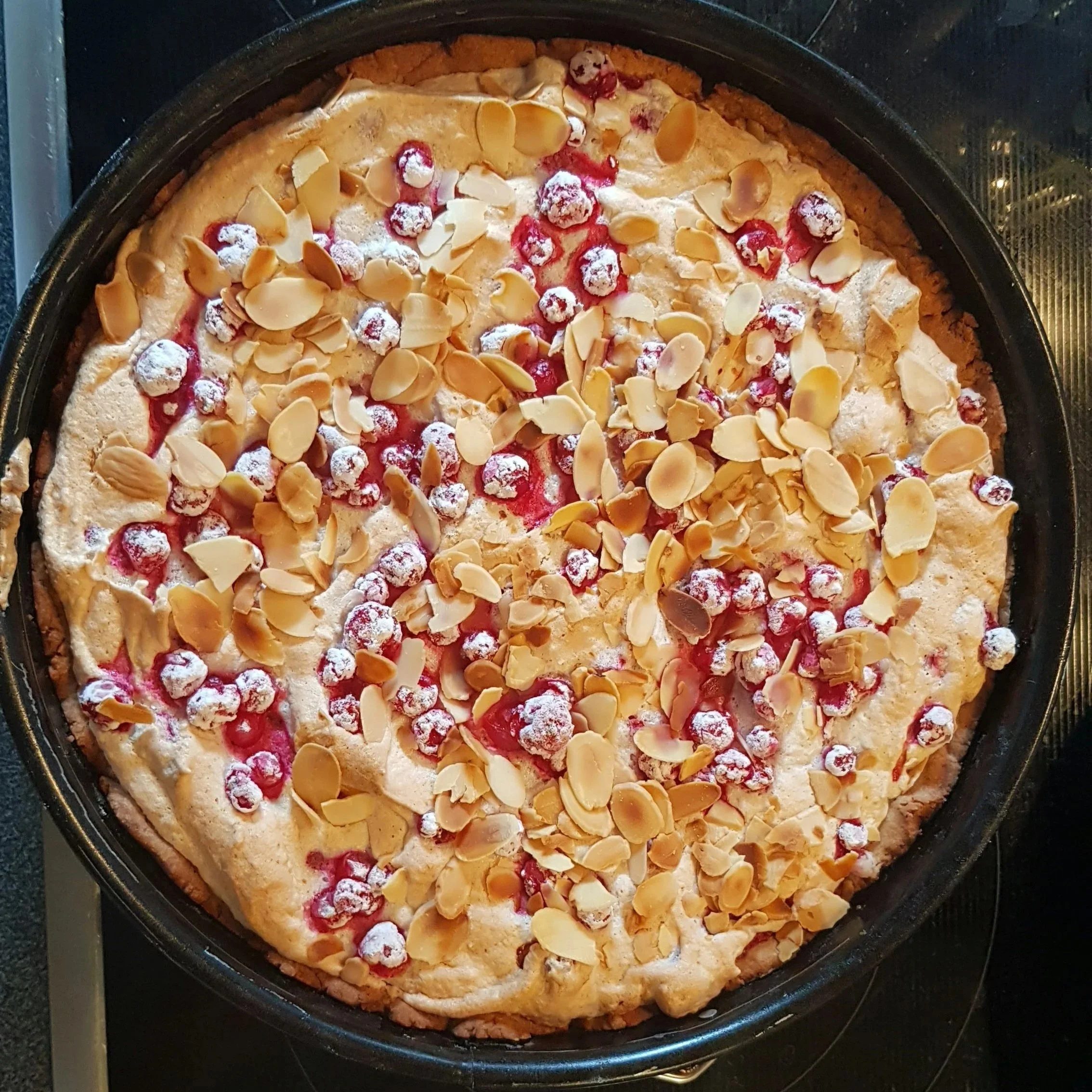 leichter Johannisbeerkuchen mit Baiserteig, Mürbeteig, Sommerrezept