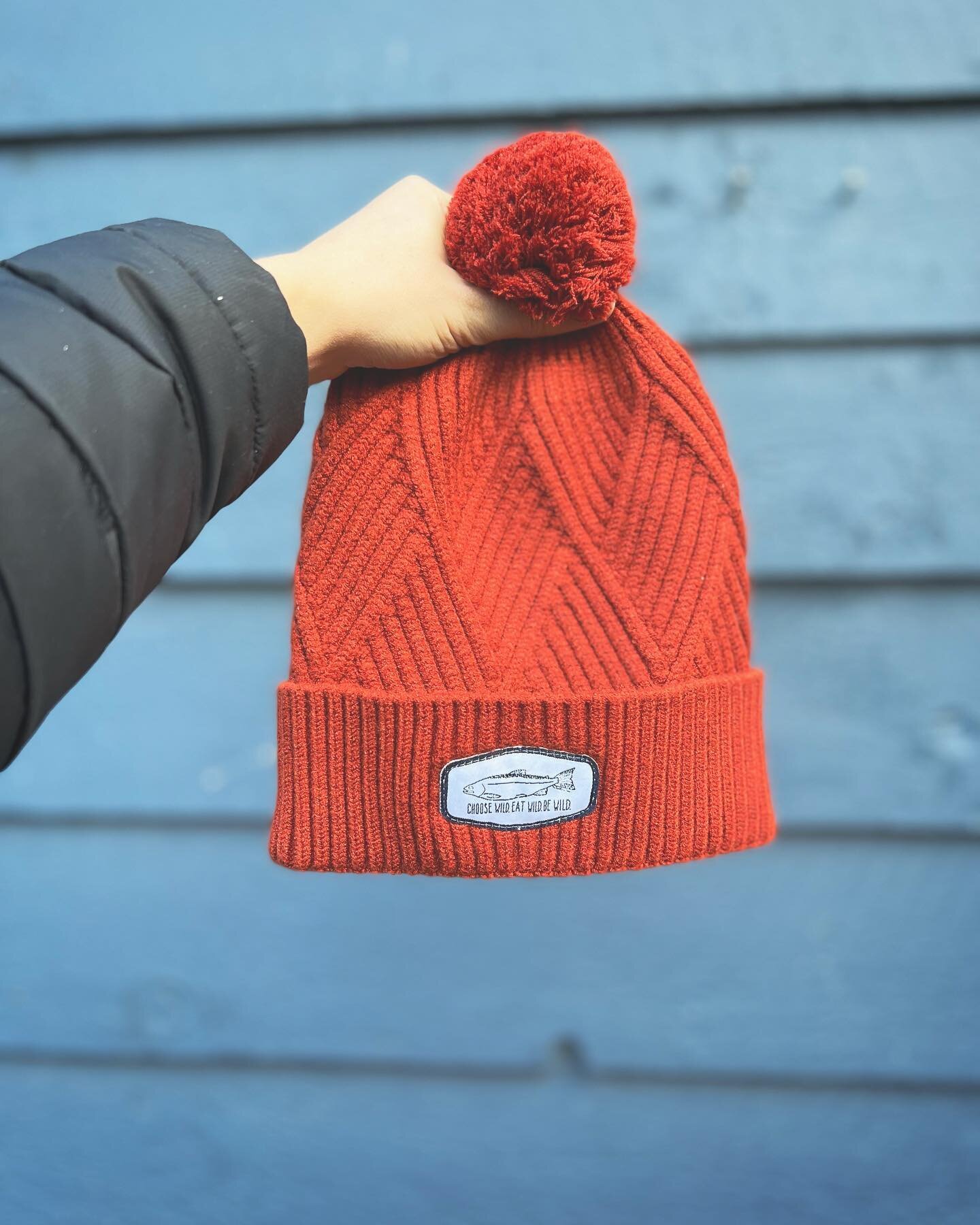 ❄️ Just in time for the BRRR 🥶 months! ❄️
N E W  choose wild beanies have arrived. 🎉🎊 this super soft knit beanie is listed &amp; live on the site.
Don&rsquo;t forget ! Free shipping for any orders over $35 with coupon code : OVER35 🐟⚓️🌀 .
#choo