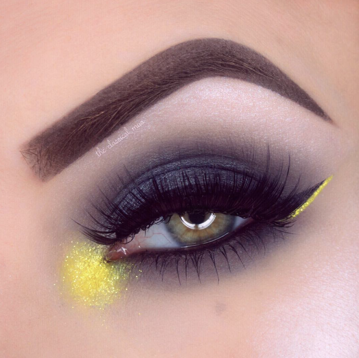 tina lashes @theclassicmua-03-18 at 11.39.50 PM.png