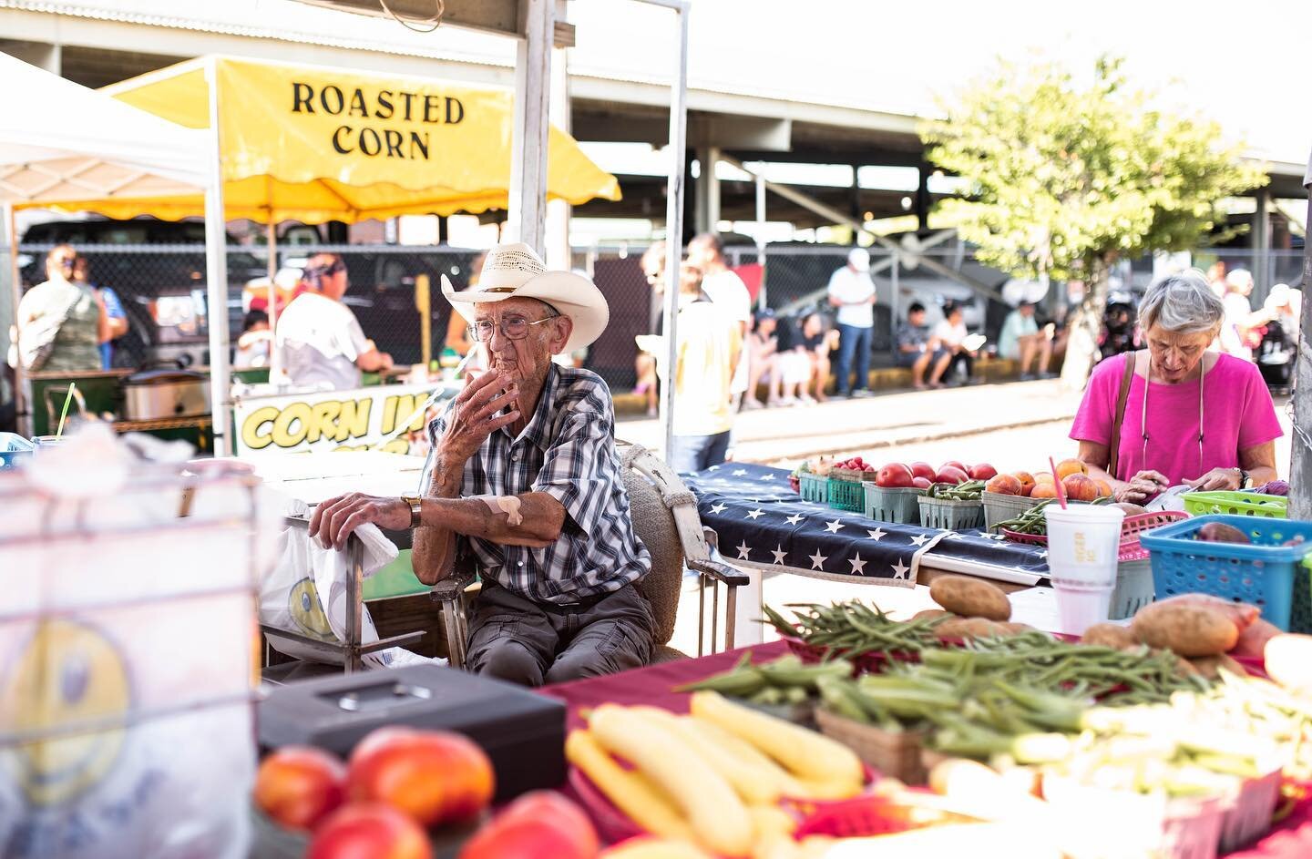 In case you missed it last week, check out the photo story on the Farmer's Market to inspire you on your Saturday morning trip Downtown! Go support our local farmers and vendors this weekend!