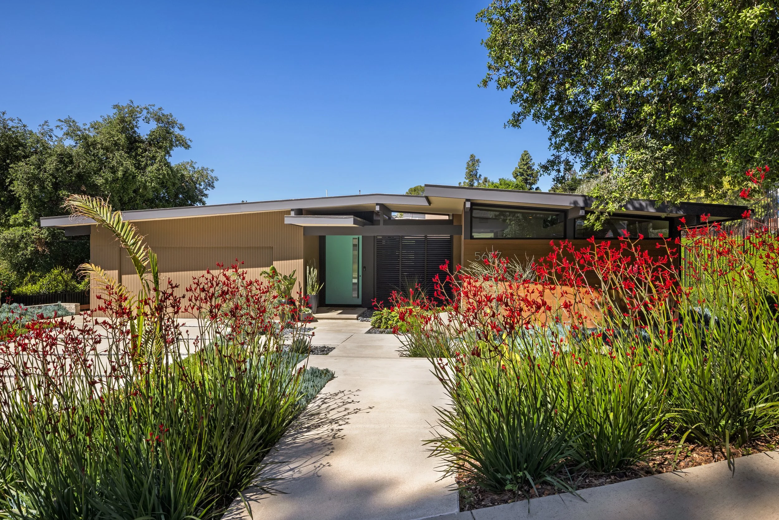 La Canada Flintridge House