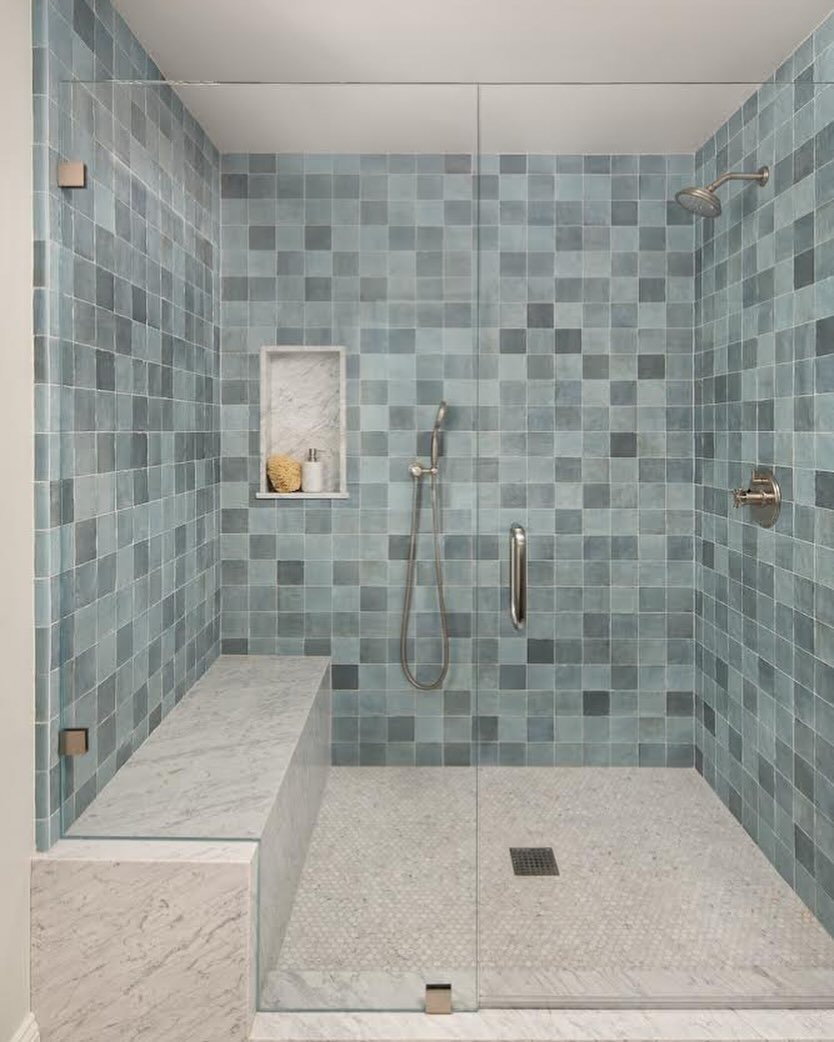 Great way to start the morning in this beautifully tiled master shower. Hues of blue synchronized perfection. 

#bathroomdesign #interiordesign #dreamybathroom #bathroomremodel #interior #bathroominspo #bathroomdetails