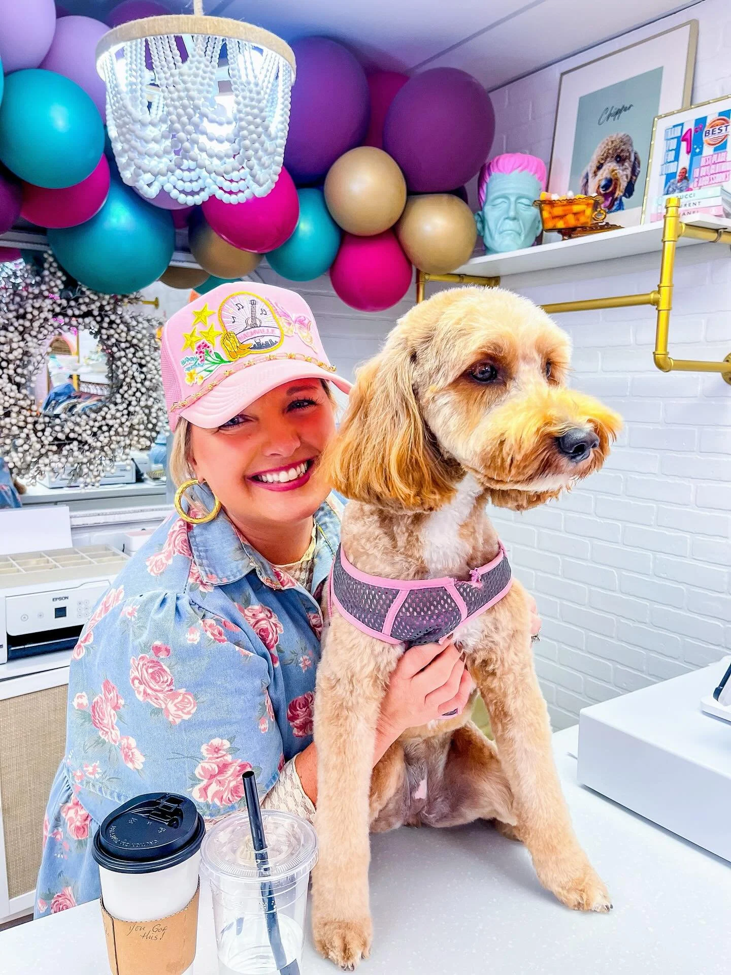 When we say we&rsquo;re dog friendly&hellip; we&rsquo;re not just saying that. Yesterday we had the sweetest visit with Goldendoodle, Molly, and her mama. 🐶