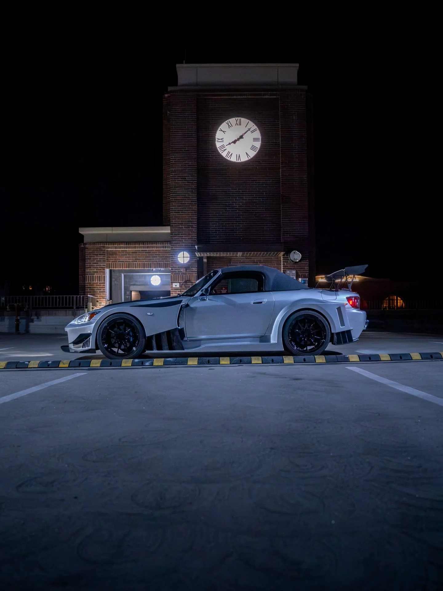 Timeless art thats going to stay protected for years to come.  @llumarfilms 

The amount of work that went into this car shows was unbelievable. Still can&rsquo;t believe that we got to work on this piece or art. Truly incredible. 

#driftwraps