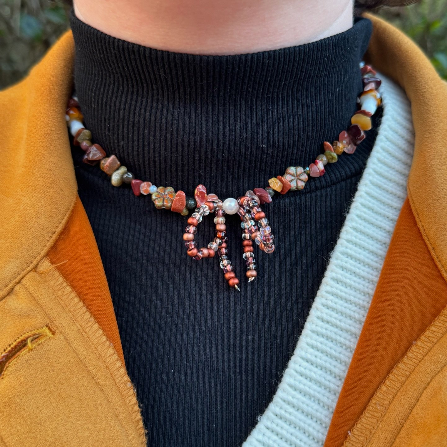 took this necklace on an evening stroll and looked at the changing leaves that inspired this color palette. she&rsquo;s still available on the website, 🔗 up in my bio! it&rsquo;s the perfect necklace to wear between the seasons 🫶🏻

i hope everyone