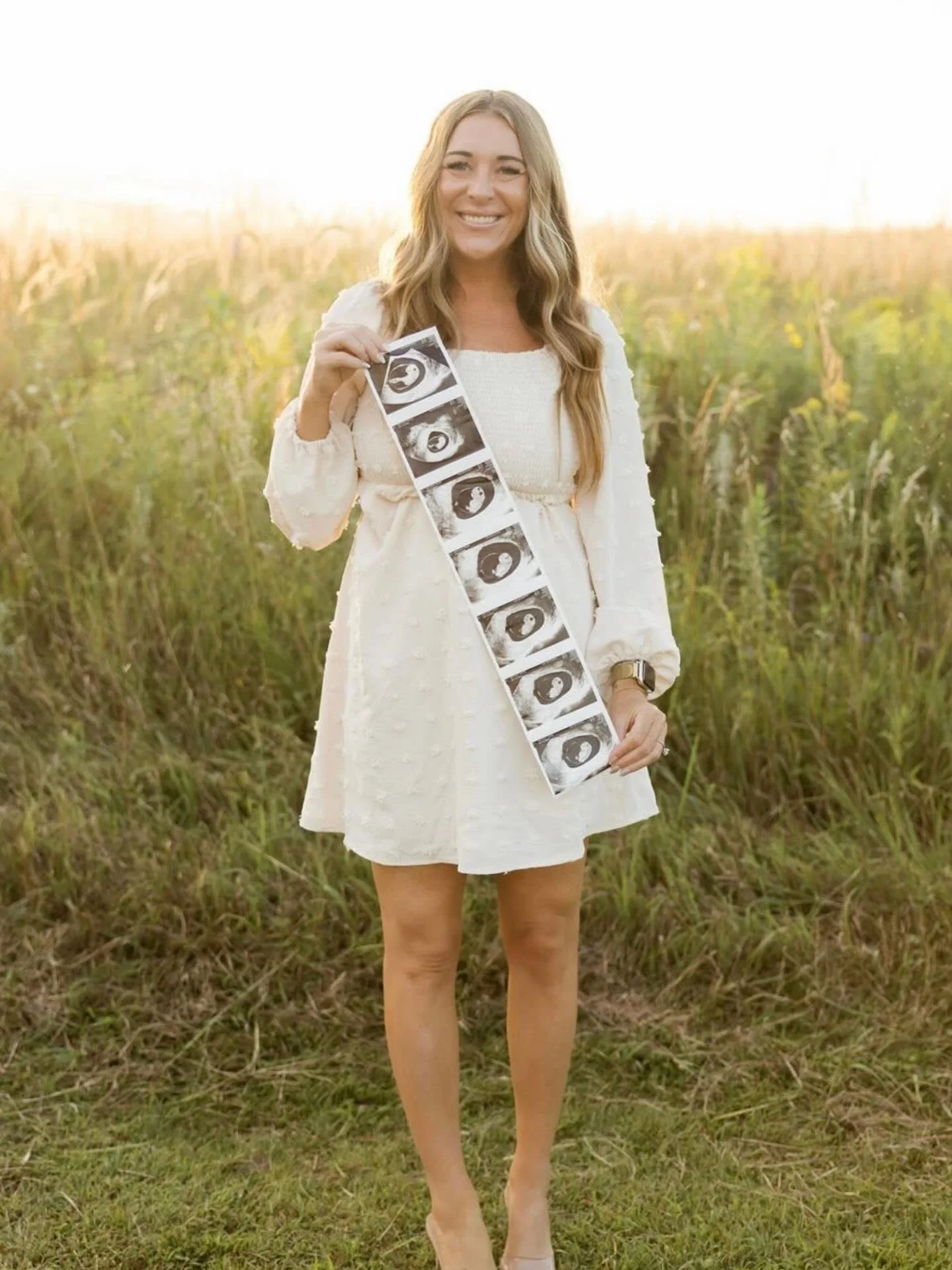 Spray Tan for ANY Occasion!

Whether it&rsquo;s a night out, a special event, or just because, you deserve to feel confident, and golden. 🌞

✨ Natural-looking
✨ Streak-free
✨ Custom glow just for YOU

📅 Book your GLO today and step into your golden