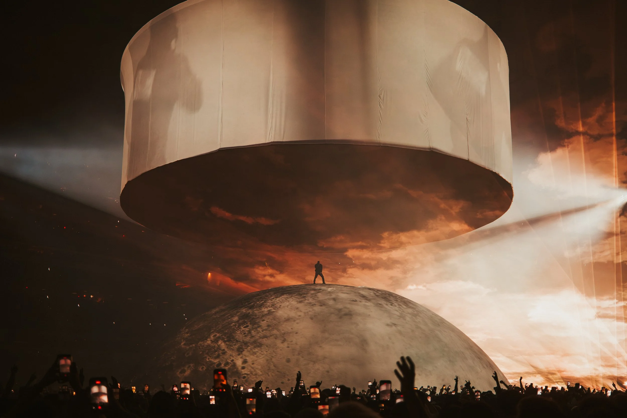 YE (KANYE WEST)