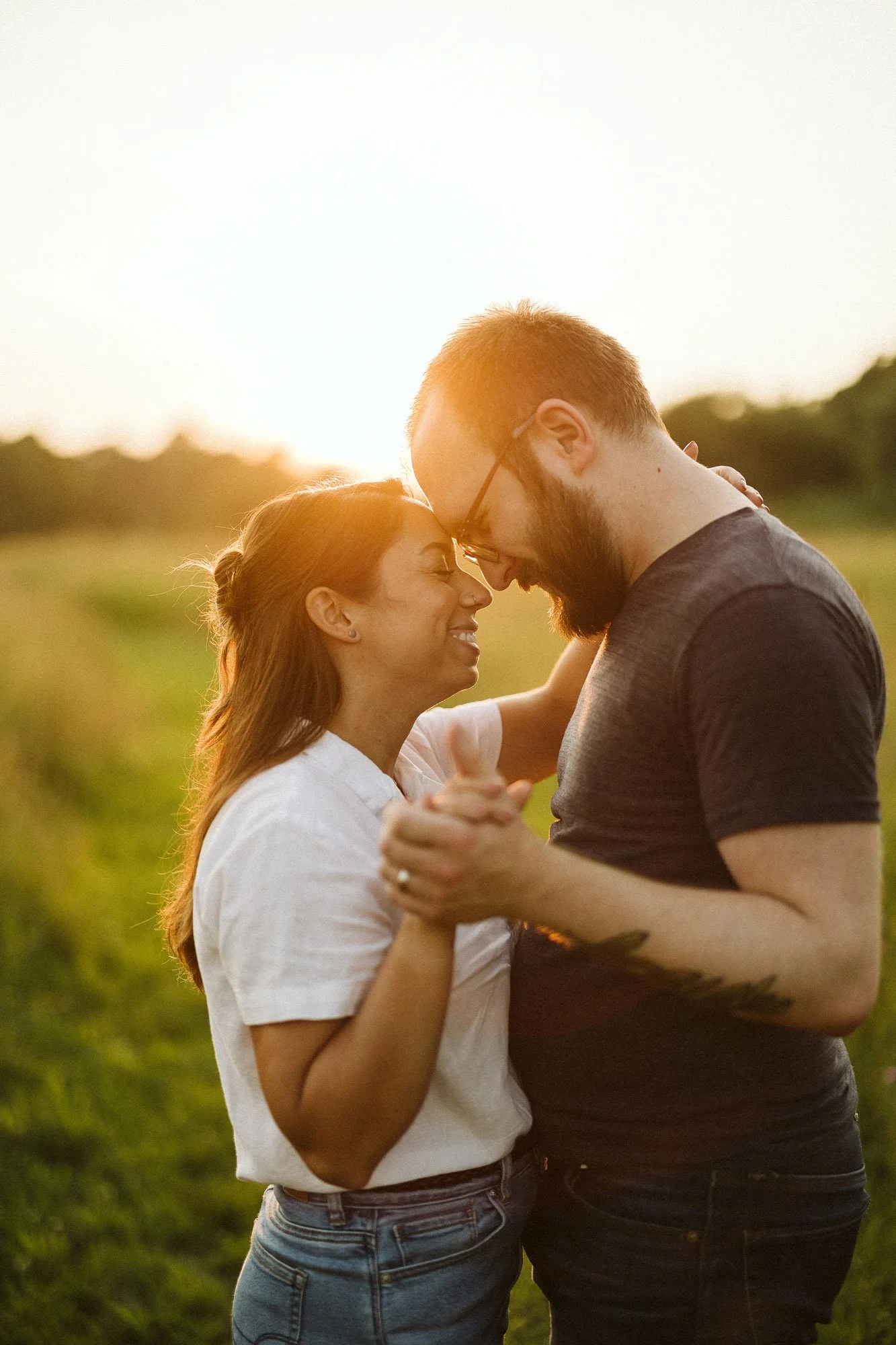 laughing-couple-dance-pose-sunset-couples-photographer-autumn-skye-pheonix-boston.jpg