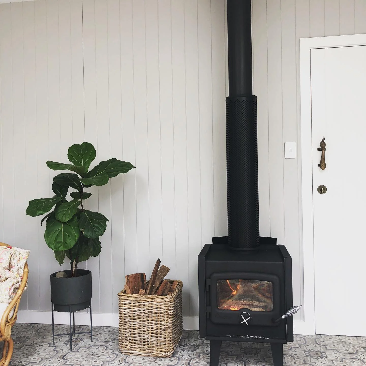 So warm and cosy ❤️ @nectre_fireplaces