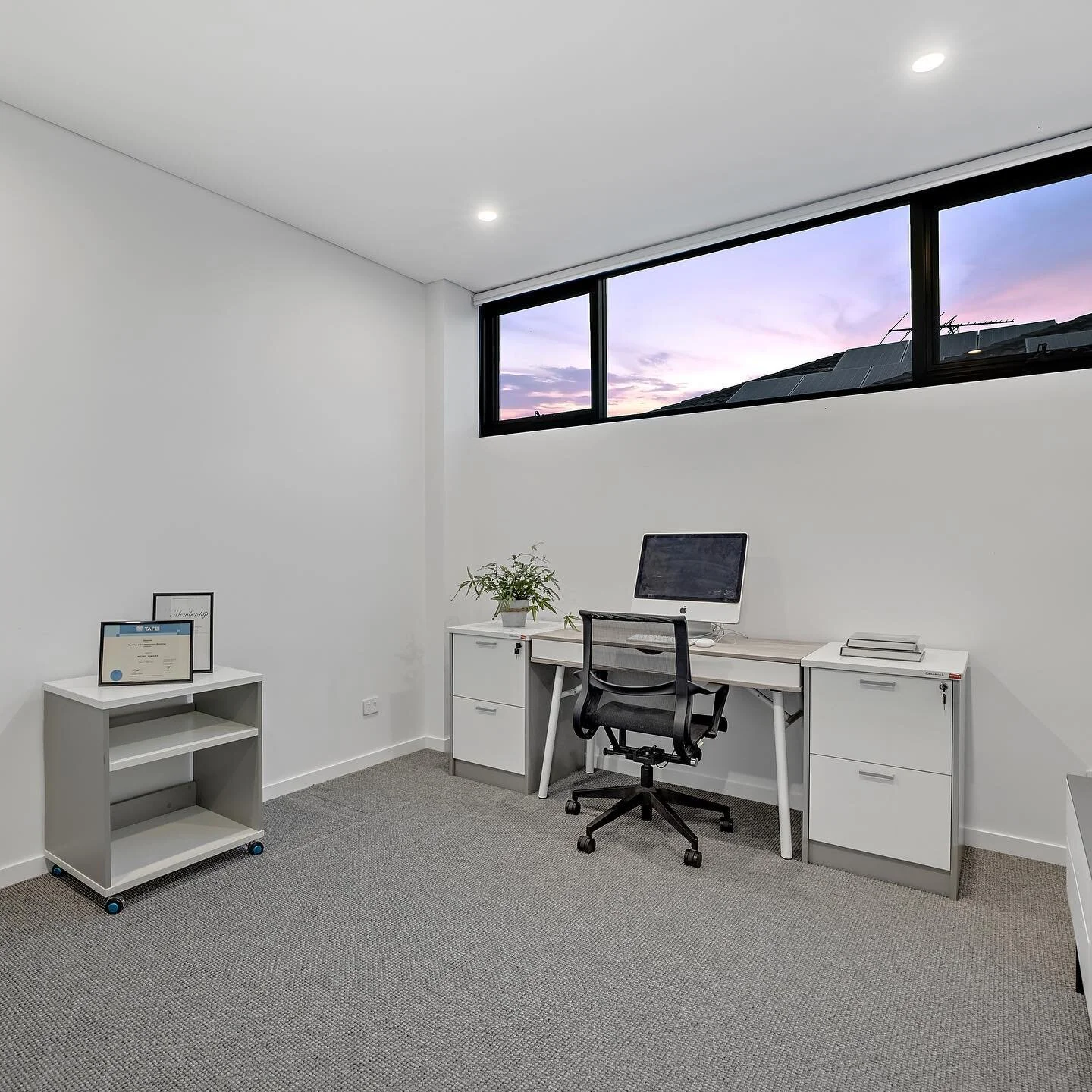 A modern-sized dedicated room filled with natural light &amp; ample space to inspire productivity ✍🏽

The perfect home office 👔🏡