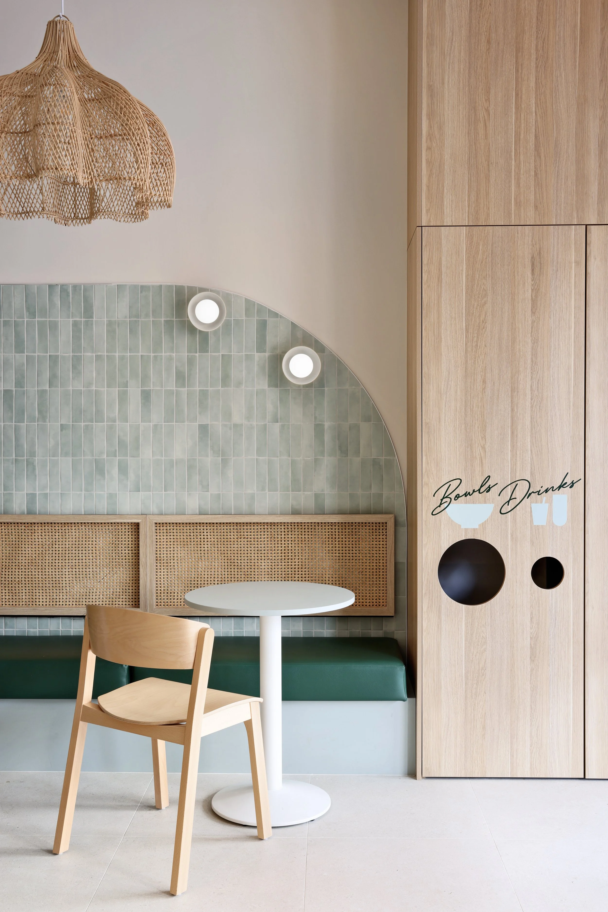 001_MakaiPoke_Urbani Design_PhotographyByMattBiocich.jpeg