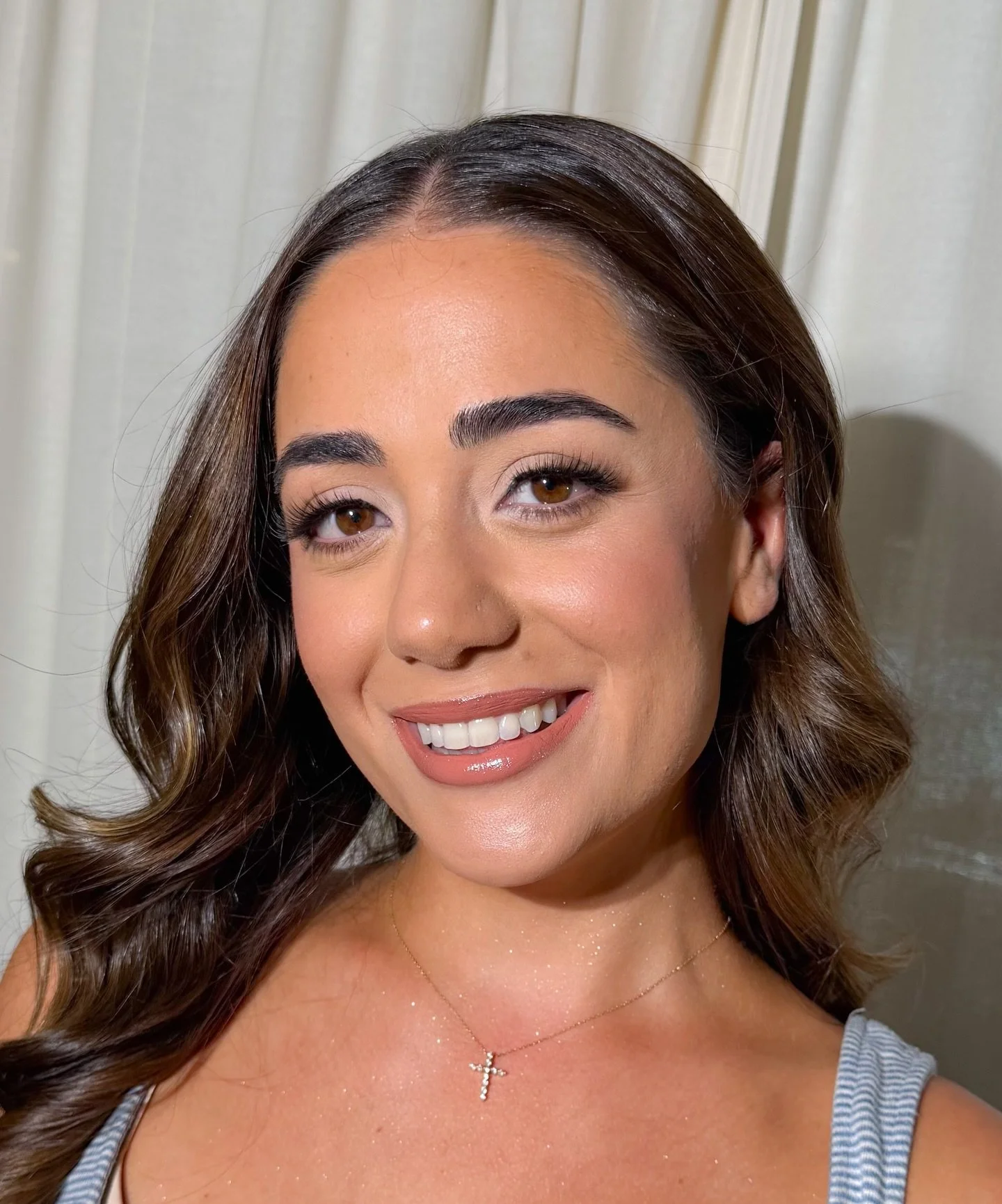 Can&rsquo;t choose one ✨

#heliannibeauty #skingoals #colourmatch