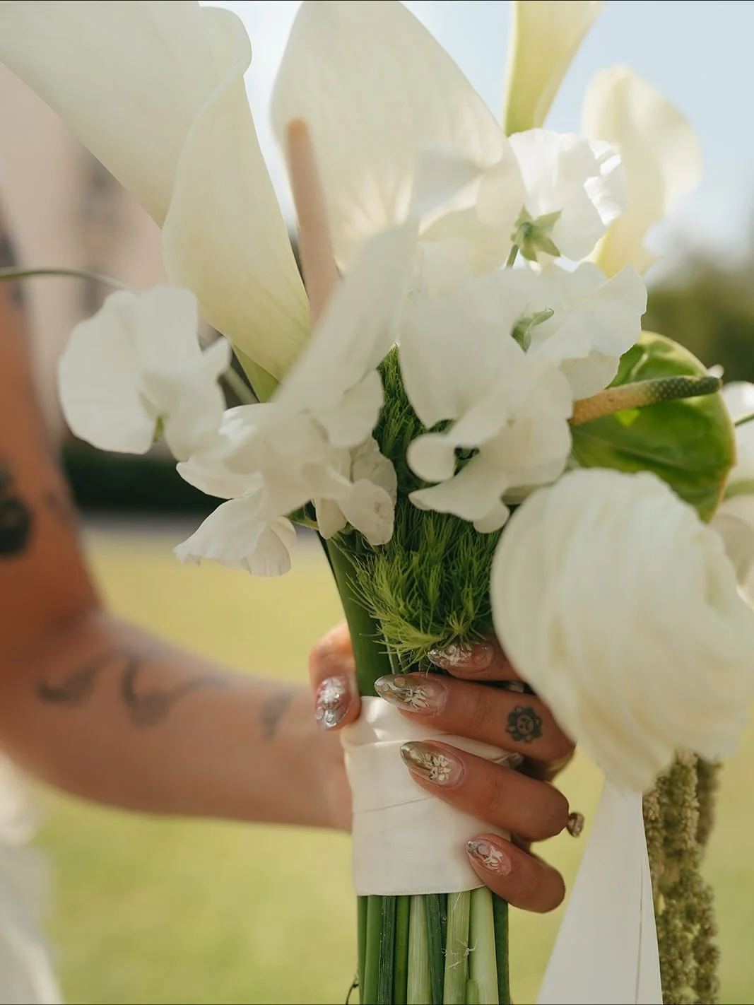 More from this beautiful wedding day at Laguna Gloria. I could post the whole gallery because I have so many favorites. Every corner I spotted guests adoring Stooph and Tyler or just having a good time. Days like this feel effortless. Days like this 