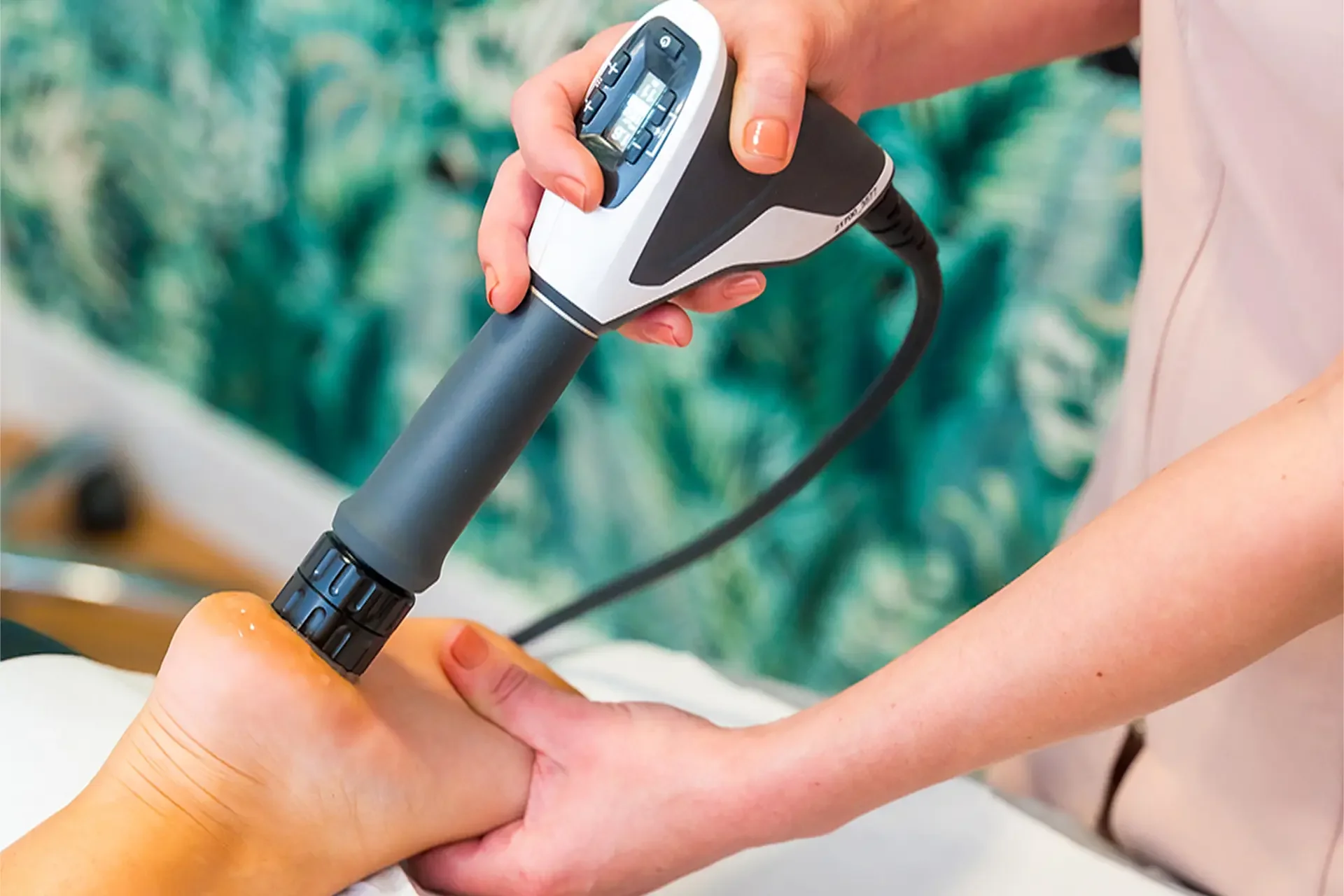 Shockwave Therapy in Newcastle NSW: The Pain Relief Solution You've Been Looking For