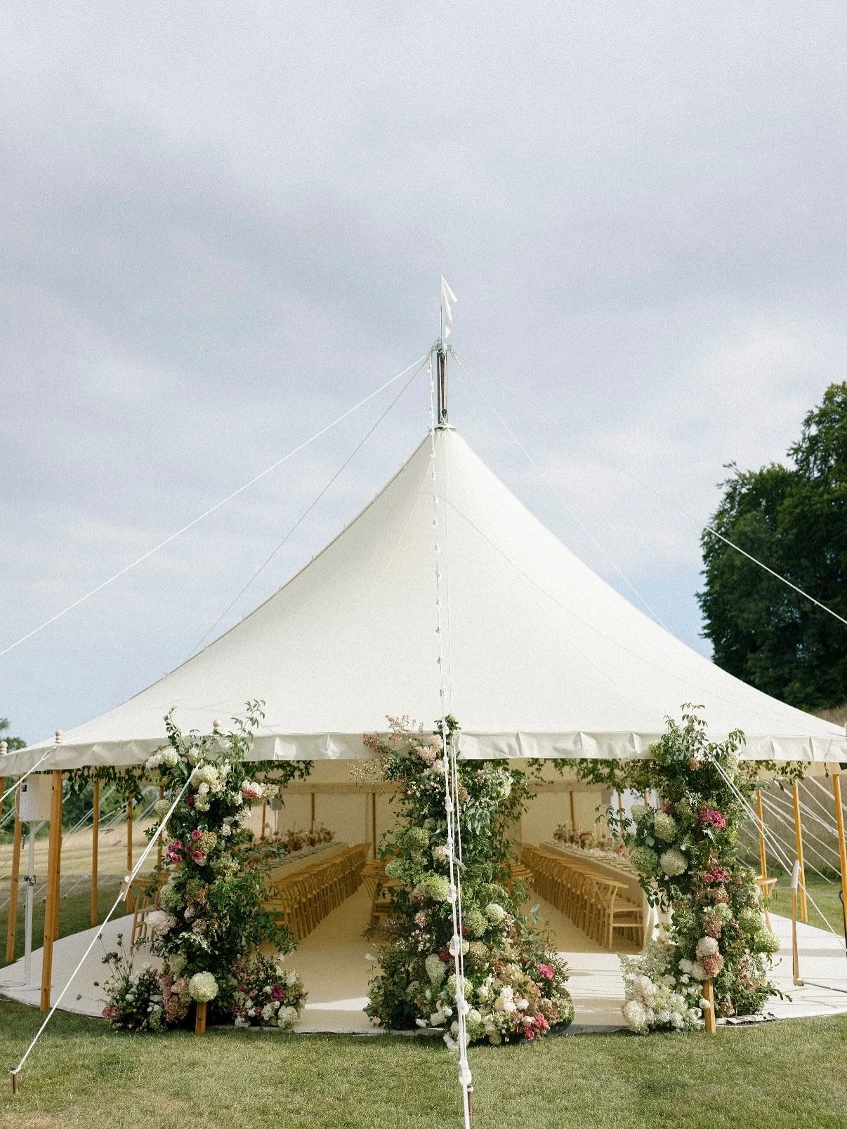 As we finally have time to reflect upon the most incredible season of 2025 we feel eternally grateful for the trust and opportunity our clients give to us when appointing our services, and for the collaborations with the creatives we have worked with