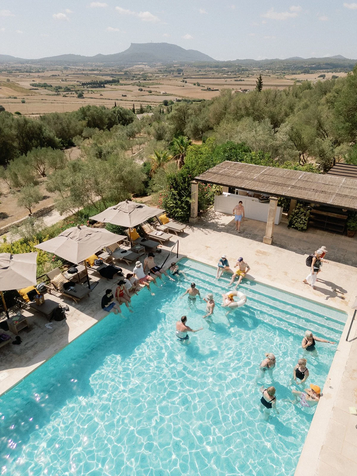 by Pablo Laguia Sophia & Harry 031501.jpg