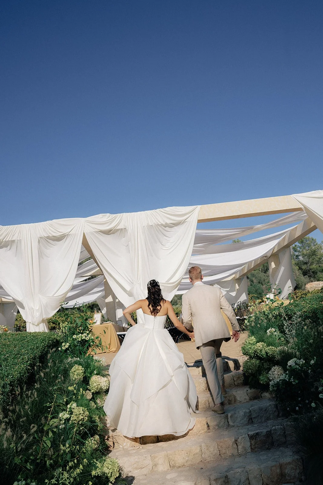 by Pablo Laguia Sophia & Harry 021047 2.jpg