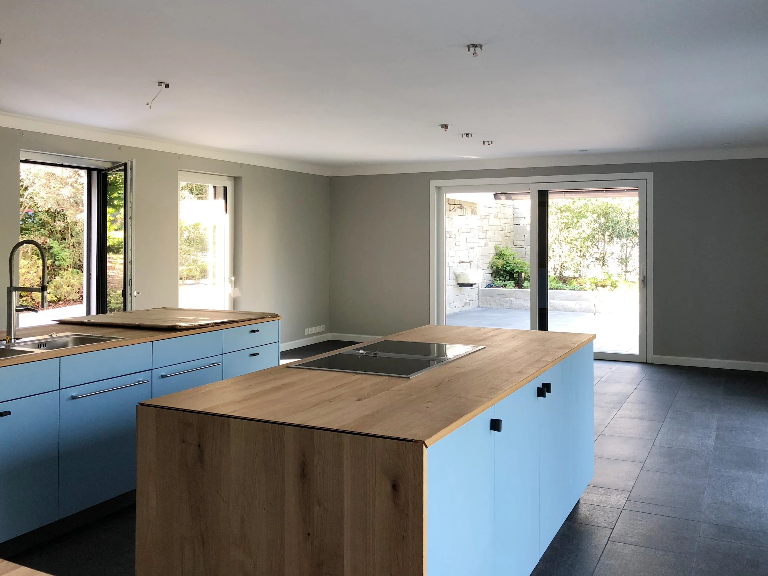 Küche zu Garten.jpg