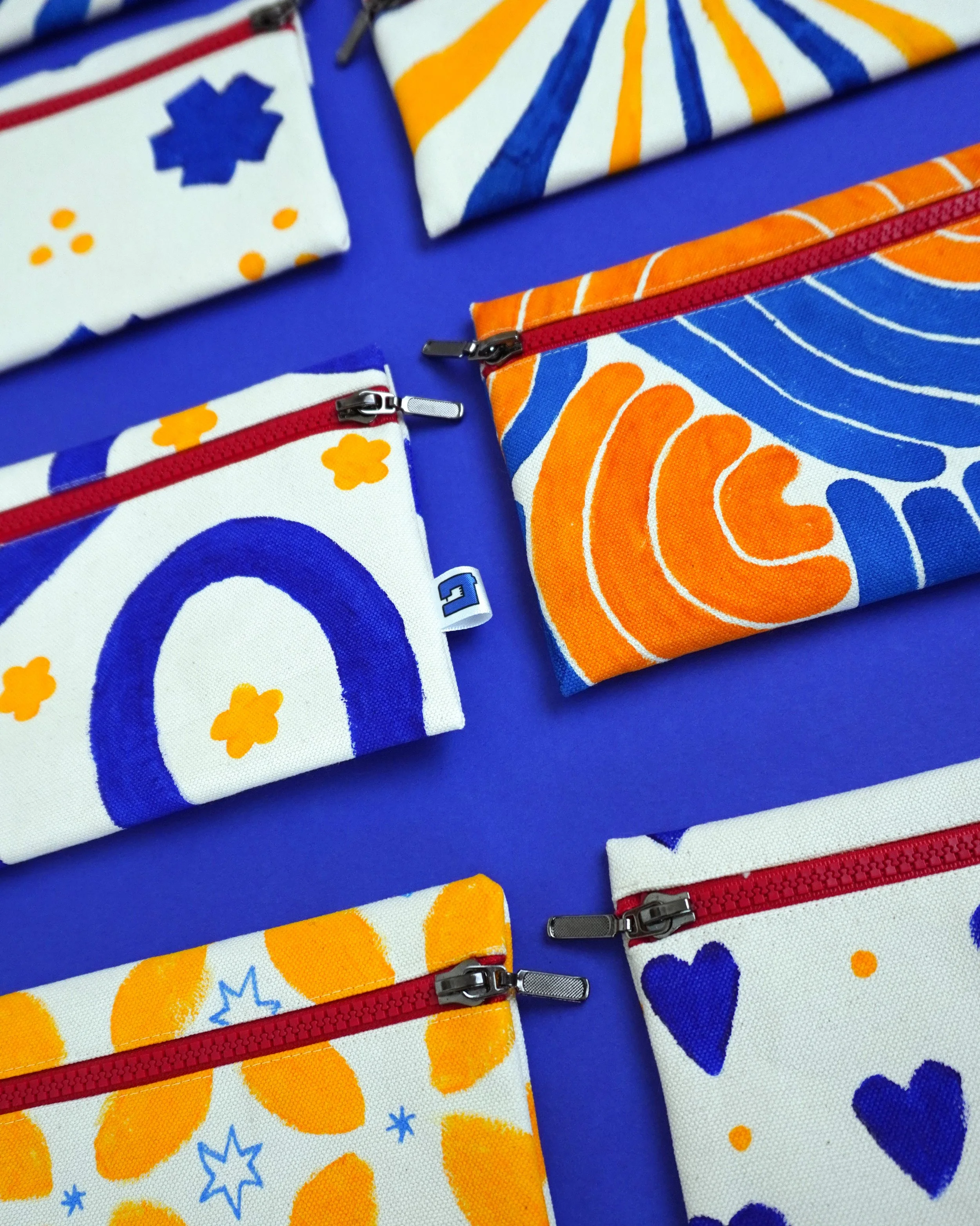 Trousses cousues et peintes à la main, collaboration avec Couture Ninja