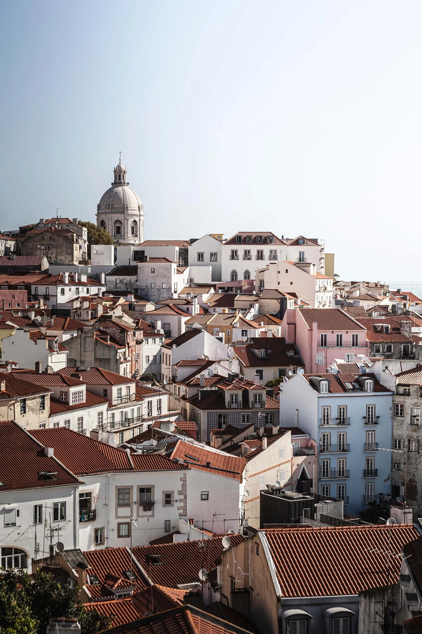 Alfama Lisboa Portugal William Maanders 7905 WLR.jpg