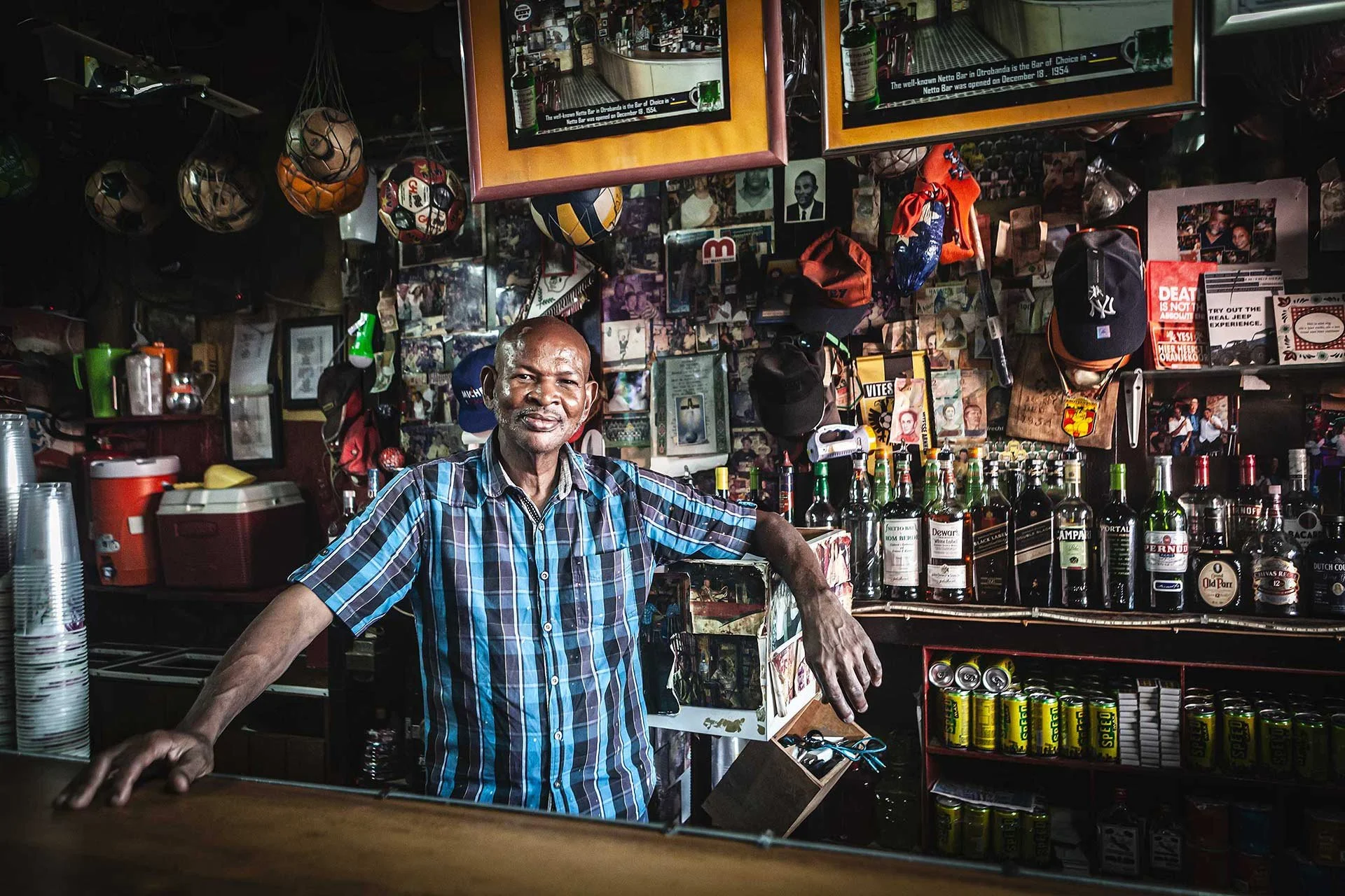 Mister Chu Nettobar Otrobanda Willemstad Curaçao 3378 WLR.jpg