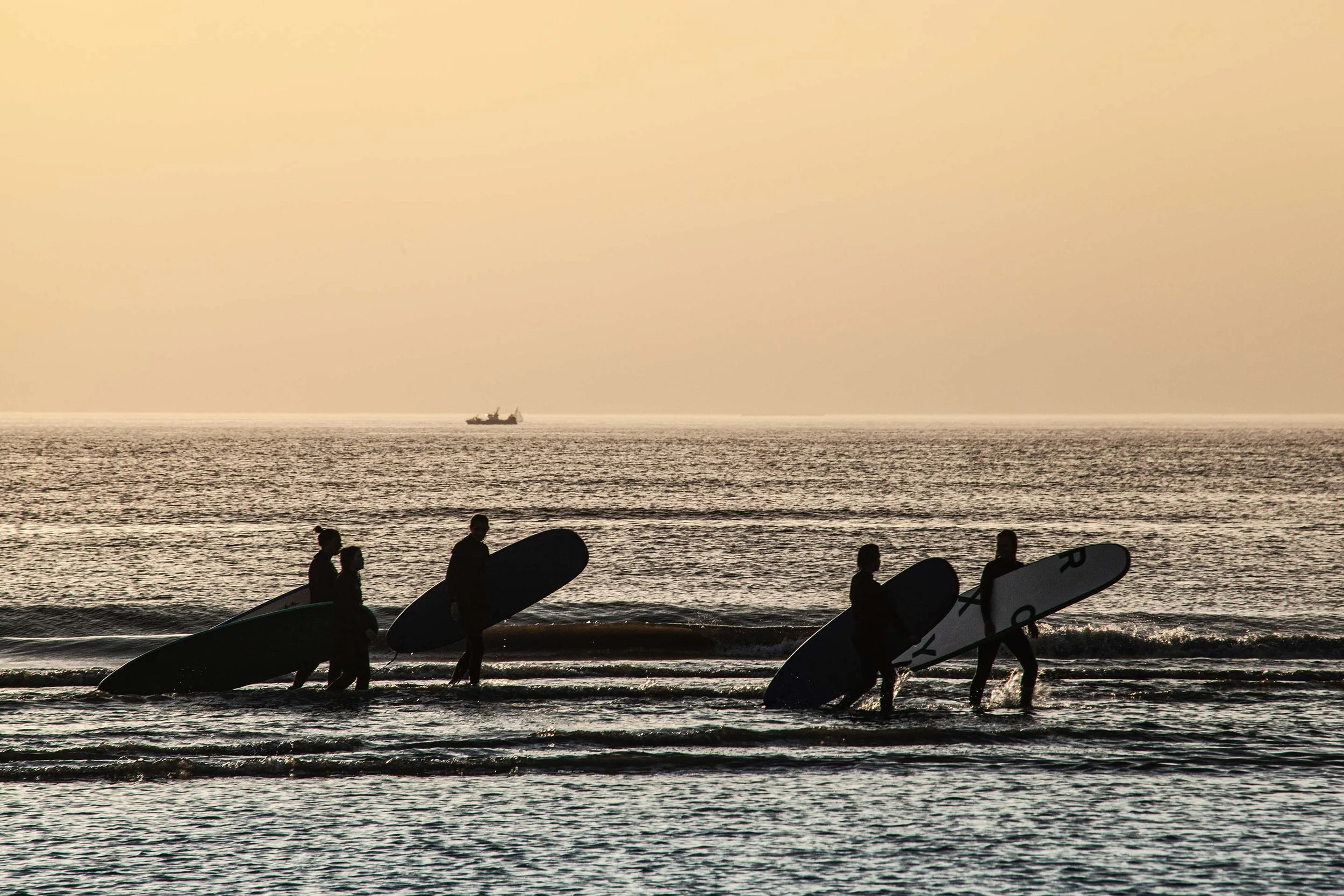 Sunset Bloemendaal Beach strand surfers 8641.jpg