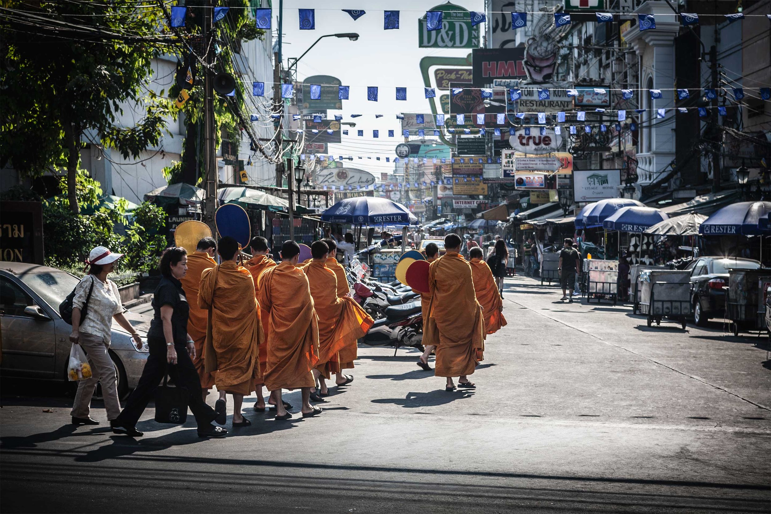 Kao San Road monks Thailand WLR.jpg