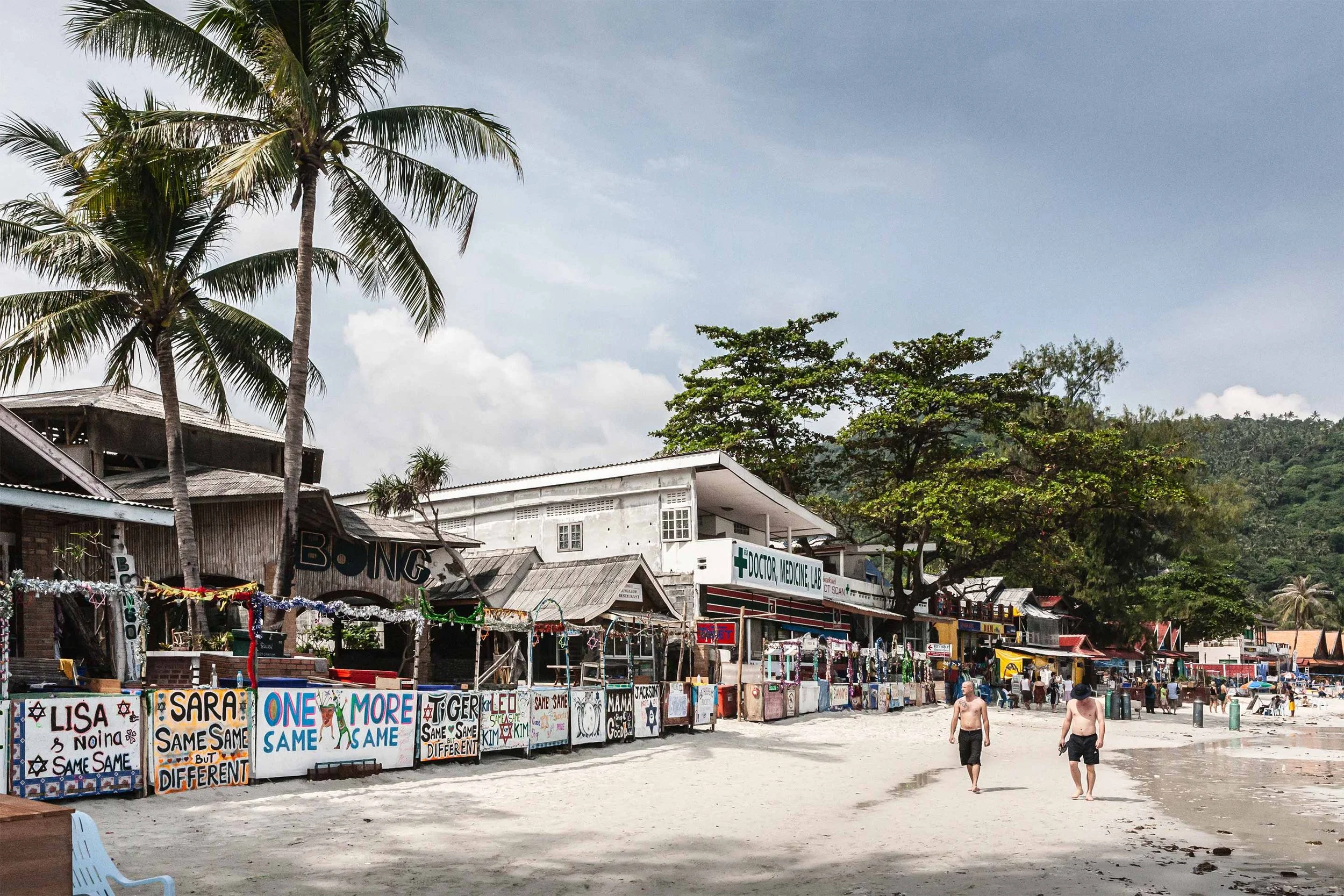 Haad Rin Beach Ko Pha Ngan Thailand WLR.jpg