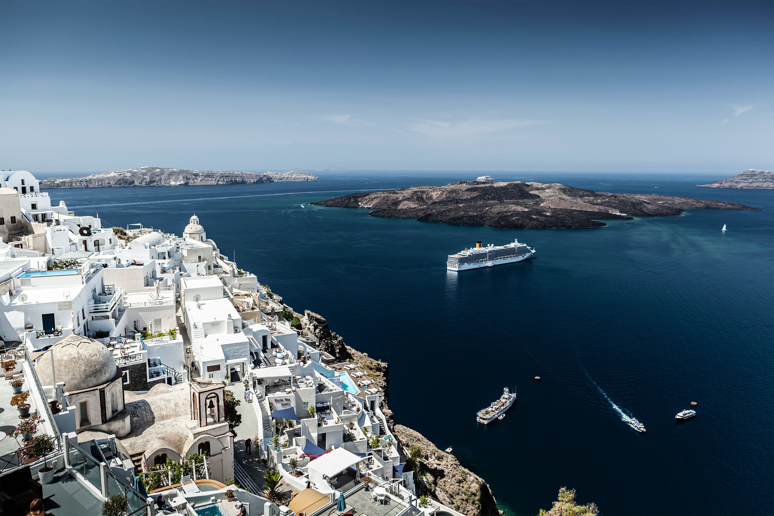 Santorini Fira Caldera view IMG_7185 WLR.jpg