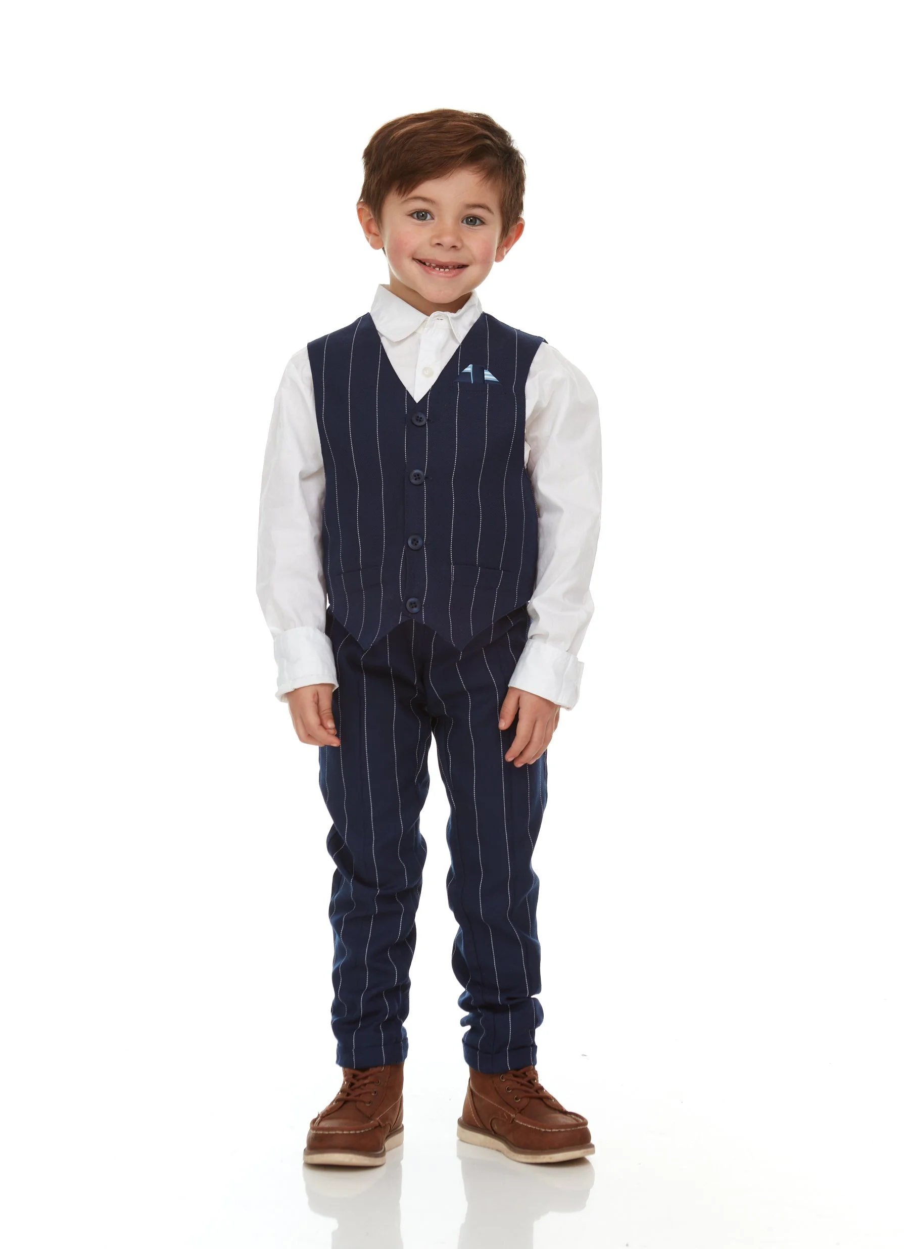 Kid-boy-nyc-photo-group-autoinfographics-amazon-ecommerce-new-york-2.jpg