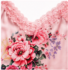 Close-Up Details
Highlight textures, stitching. materials, and craftsmanship.
