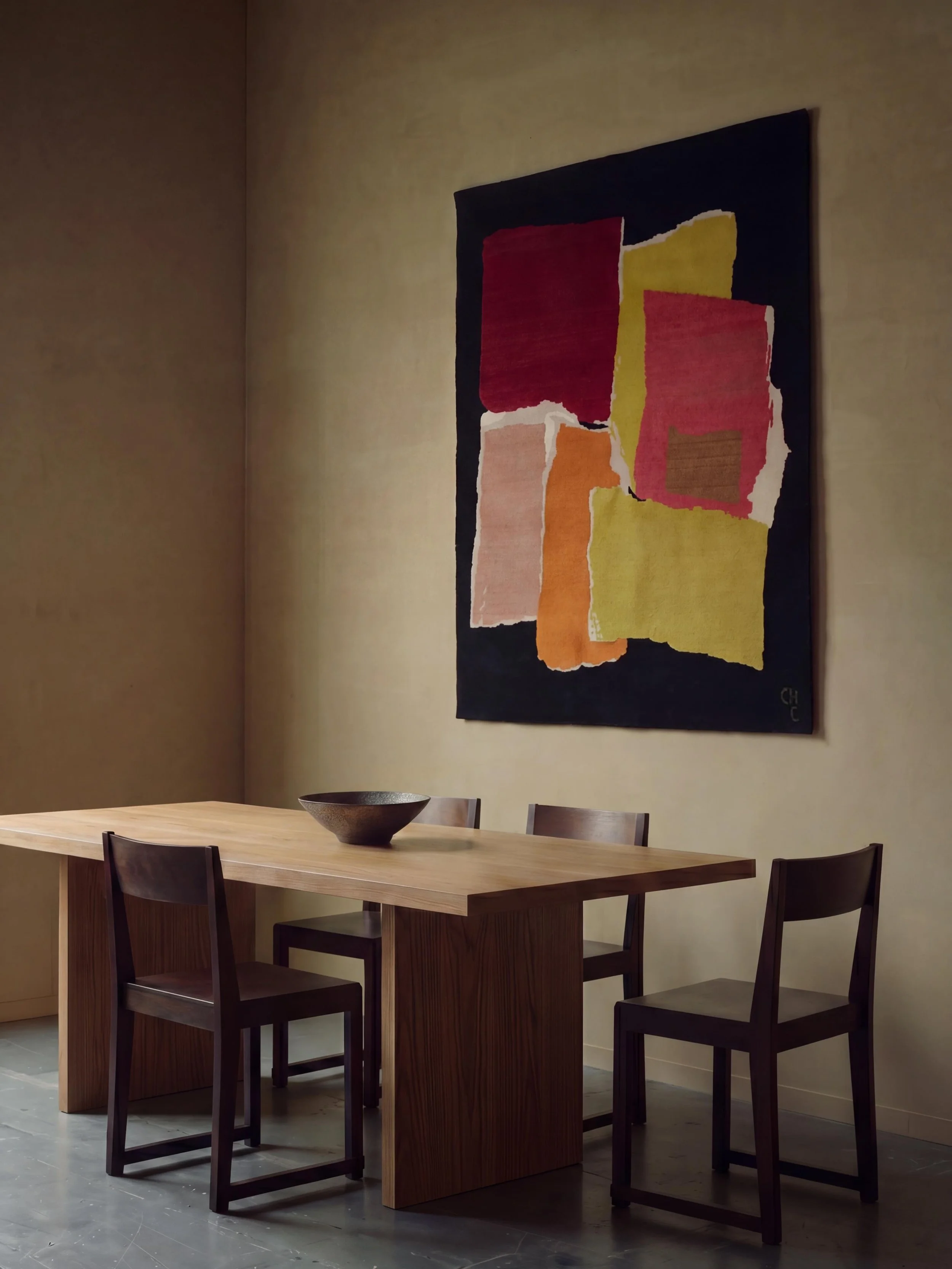 Rhizomes 4 Colourful by Charlotte Culot

Influenced by the textile language of Le Corbusier, the work balances geometry, material, and atmosphere.

Hand knotted in wool, silk and linen. 
Edition of twenty-two.