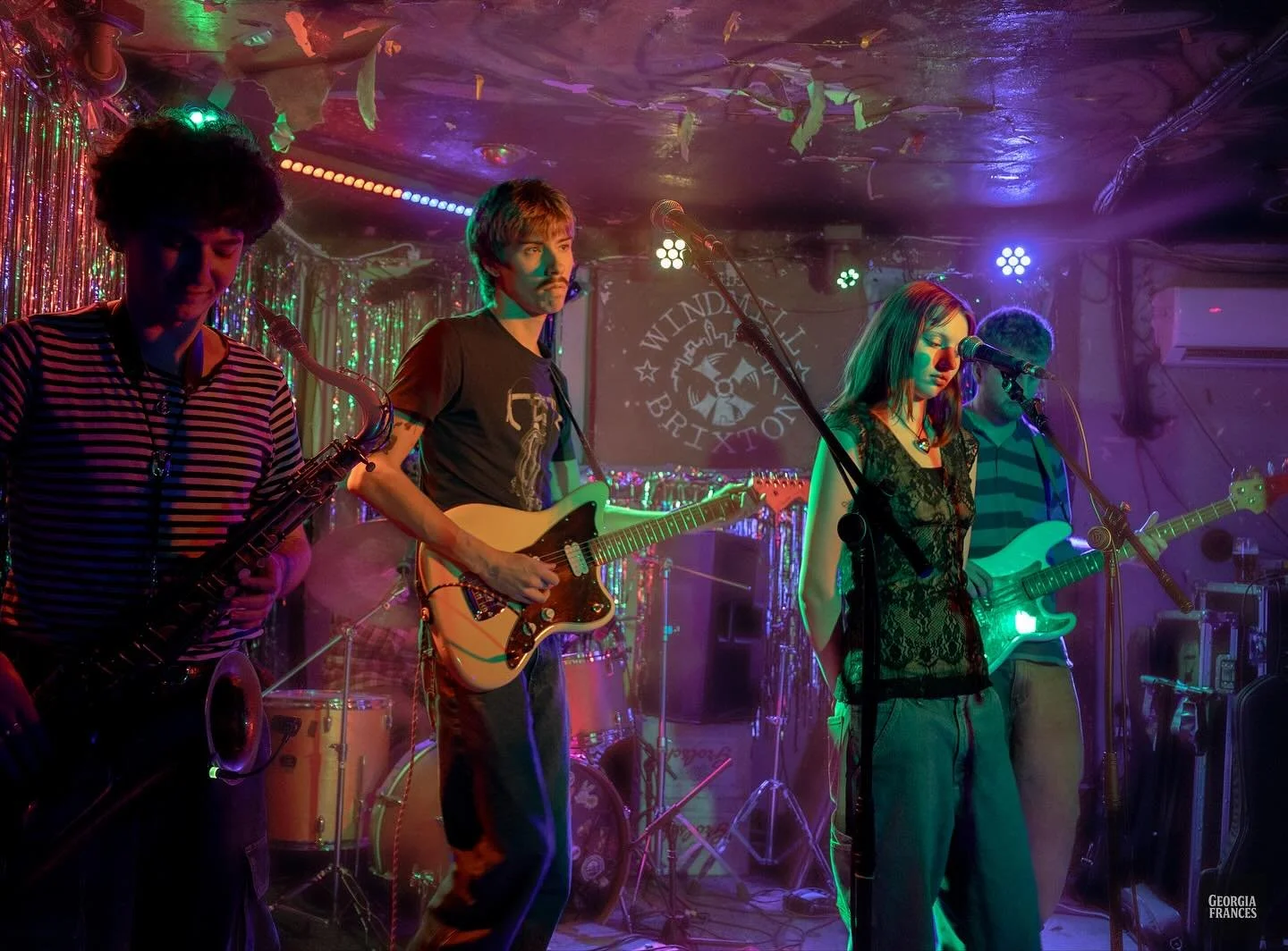 @contrail_band for @pindropzine at @windmillbrixton