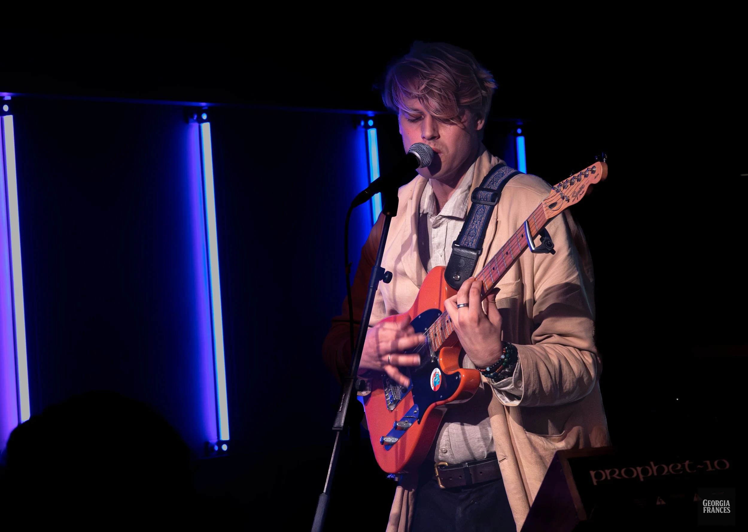 Ash Bates @ The Social, Soho