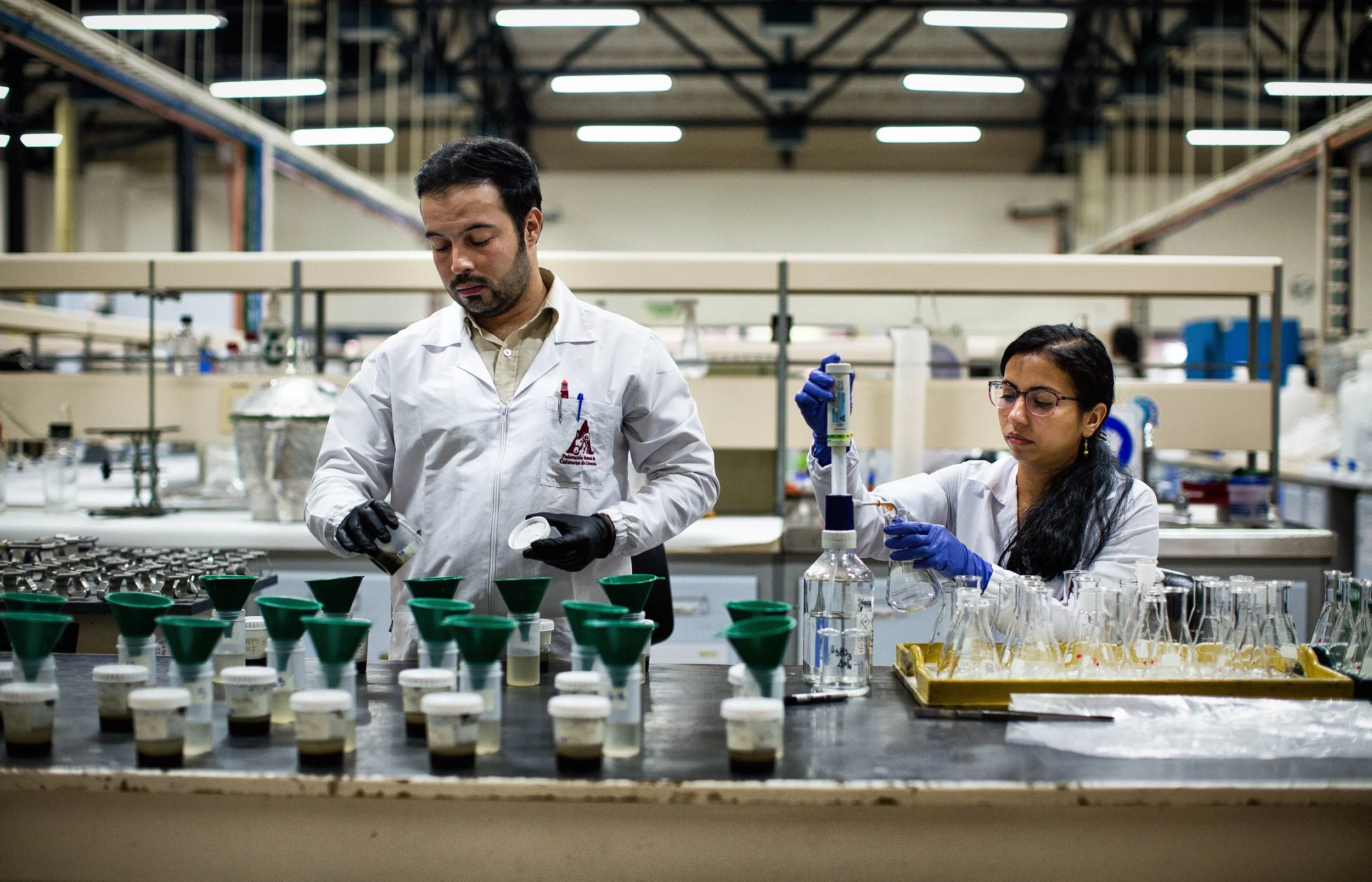 133. Laboratorio cenicafe¦ü 9.JPG