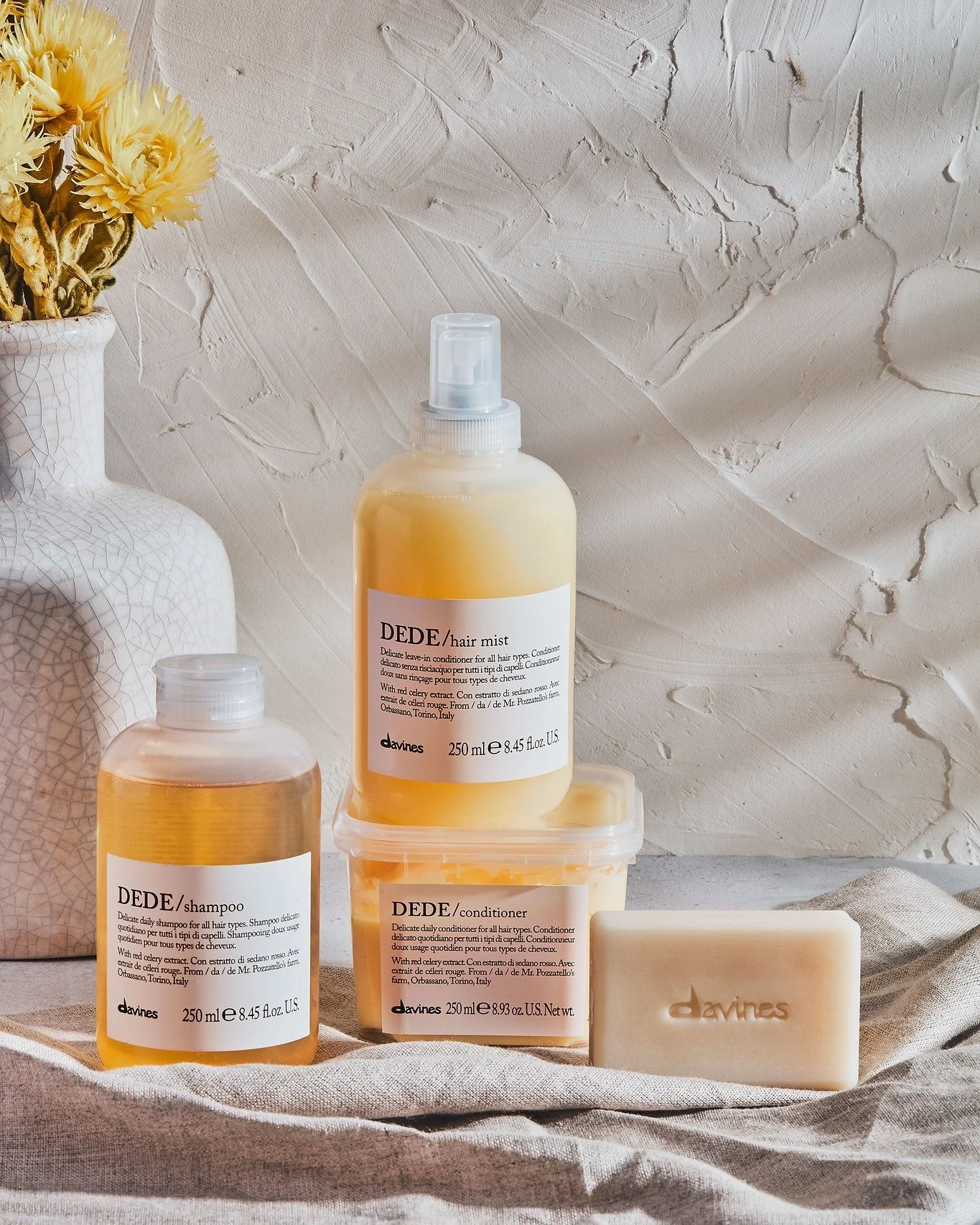 Light, fresh, and made for every day. 🌿
The Davines DEDE Hair Collection is your go-to for gentle cleansing and weightless hydration &mdash; perfect for daily use, even on the most delicate hair.
&middot;
✨Shop the collection today in our boutique✨
