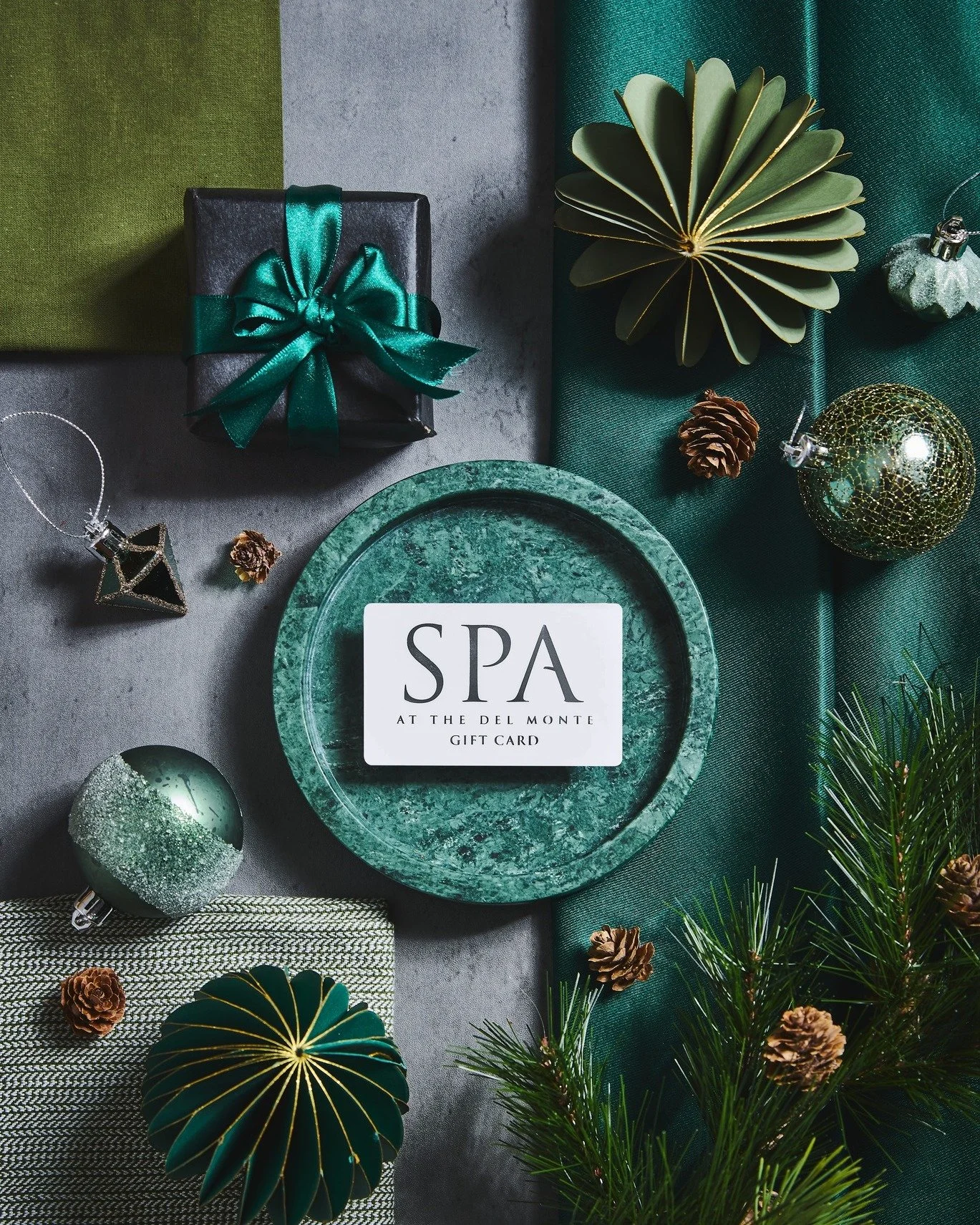 Holiday hustle mode: ON.
Relaxation mode: loading&hellip; 🎁✨
&middot;
Give the gift of calm this season with a Spa at the Del Monte gift card.
&middot;
#delmontespa #skinhealth #spalife #spalife #spa #dayspa #pittsford #skincare #shoplocal #treatyou
