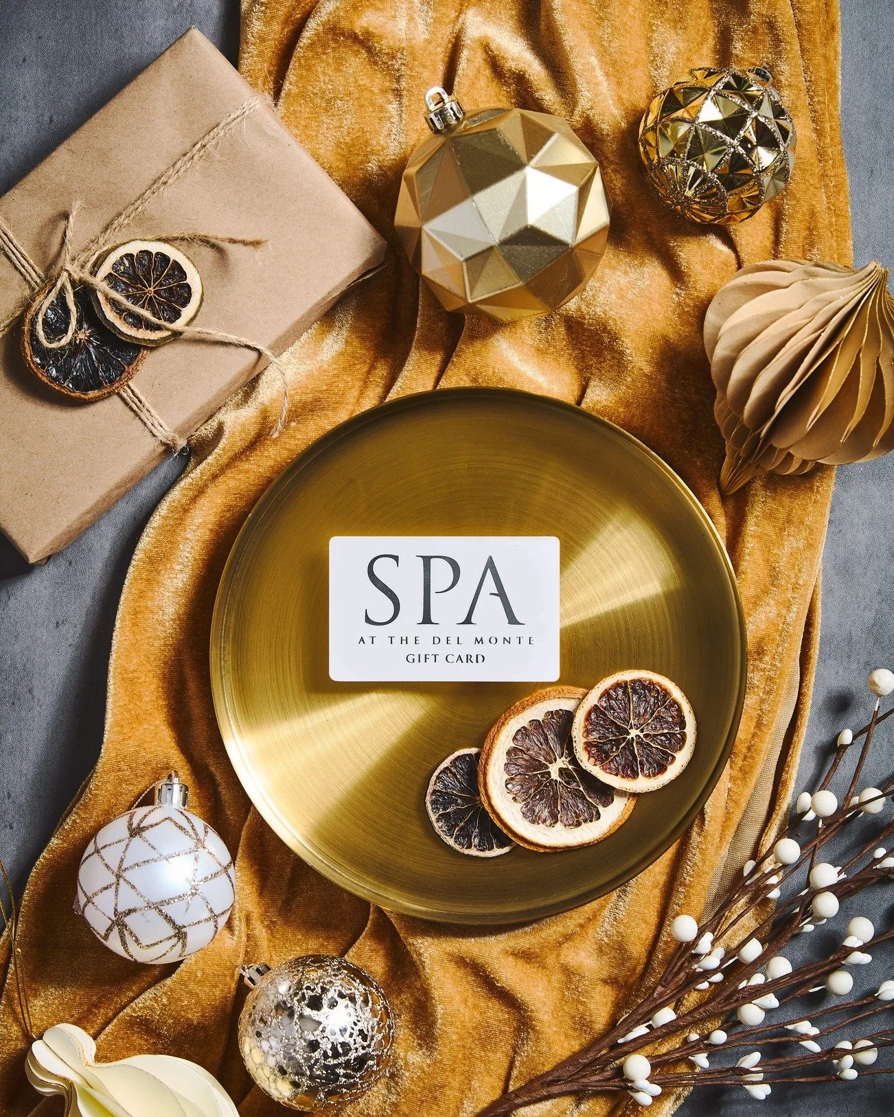 Jingle bell rock your self-care routine this holiday season! 🔔✨
&middot;
&middot;
Gift cards make the perfect stocking stuffer &mdash; and a well-deserved treat. 
&middot;
#delmontespa #skinhealth #spalife #spalife #spa #dayspa #pittsford #skincare 