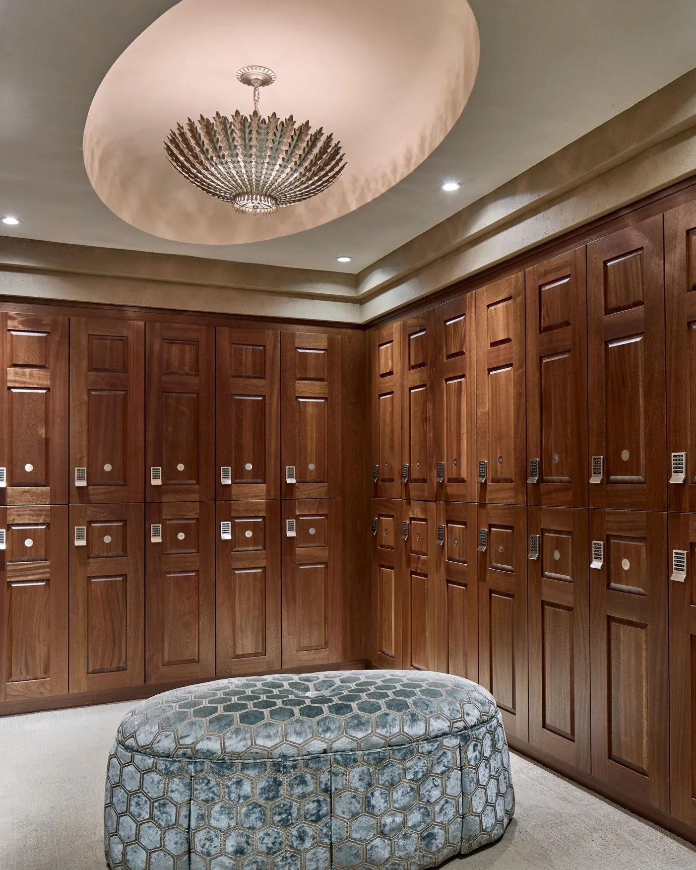 Step into pure relaxation at The Spa at the Del Monte ✨🌿 A place to unwind, recharge, and indulge in a little well-deserved self-care. 
&middot;
&middot;
Your moment of calm starts here. 💆&zwj;♀️
&middot;
#delmontespa #skinhealth #spalife #spalife 